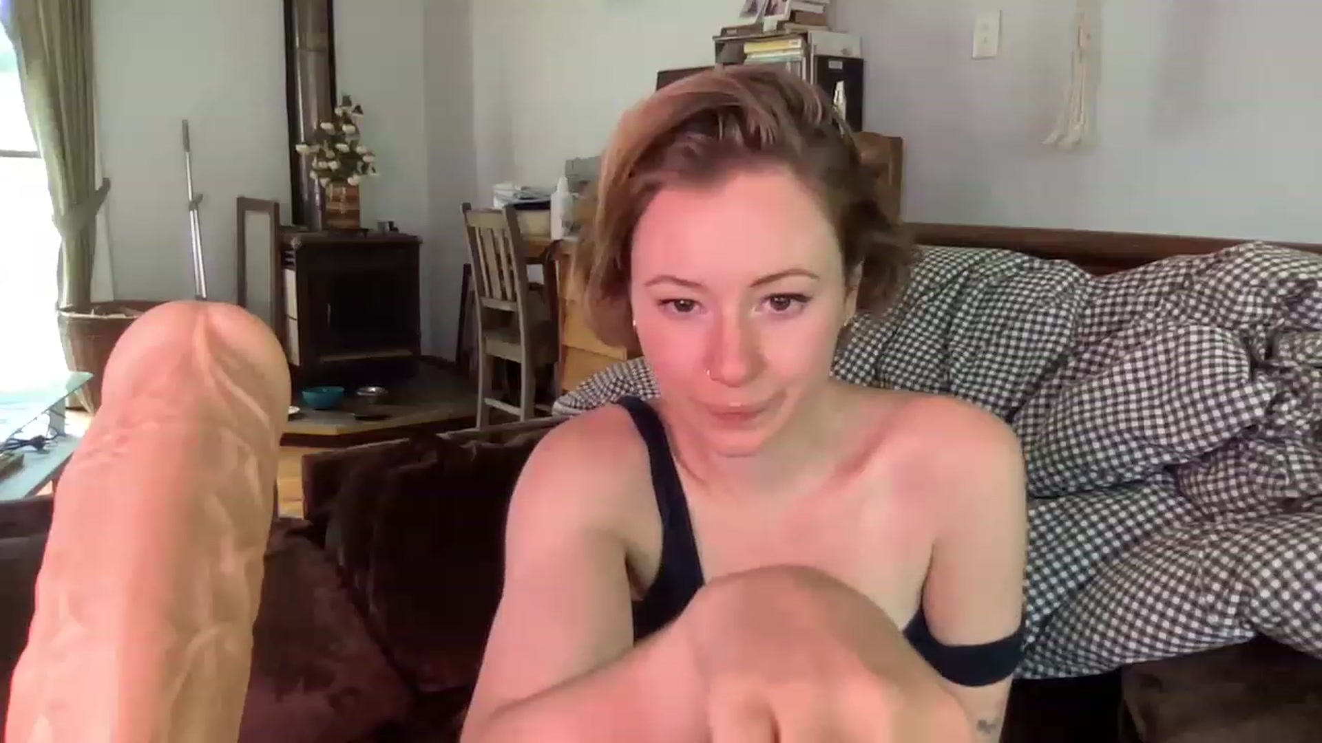 Gallery image thumbnail from RubyRosa's myfreecams stream on, 11/19/2022, 03:01 image 9 of 20