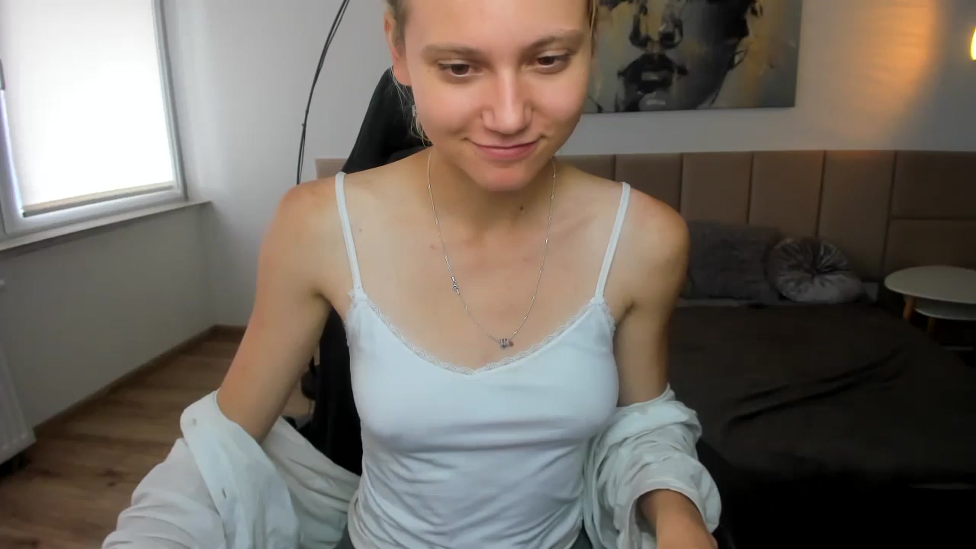 Gallery image thumbnail from Ruby_Charming's myfreecams stream on, 06/11/2024, 15:23 image 18 of 20