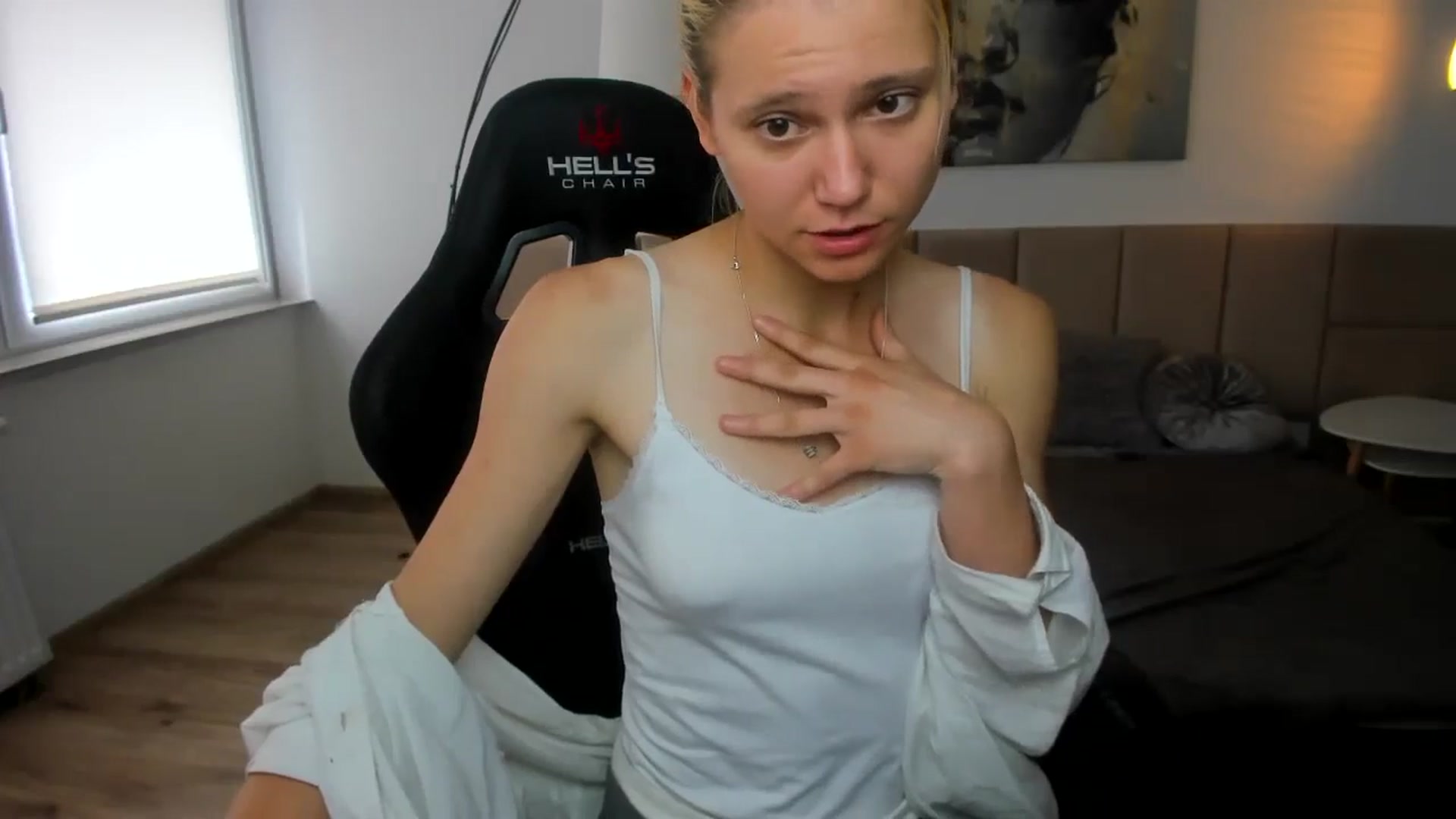Gallery image thumbnail from Ruby_Charming's myfreecams stream on, 06/11/2024, 15:23 image 6 of 20