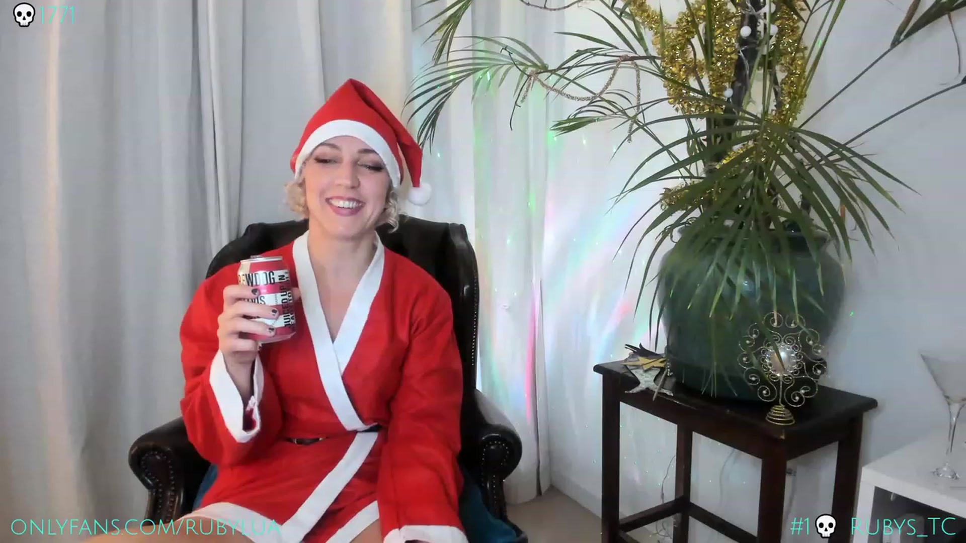 Gallery image thumbnail from Ruby_Lua's myfreecams stream on, 12/02/2022, 23:23 image 11 of 20