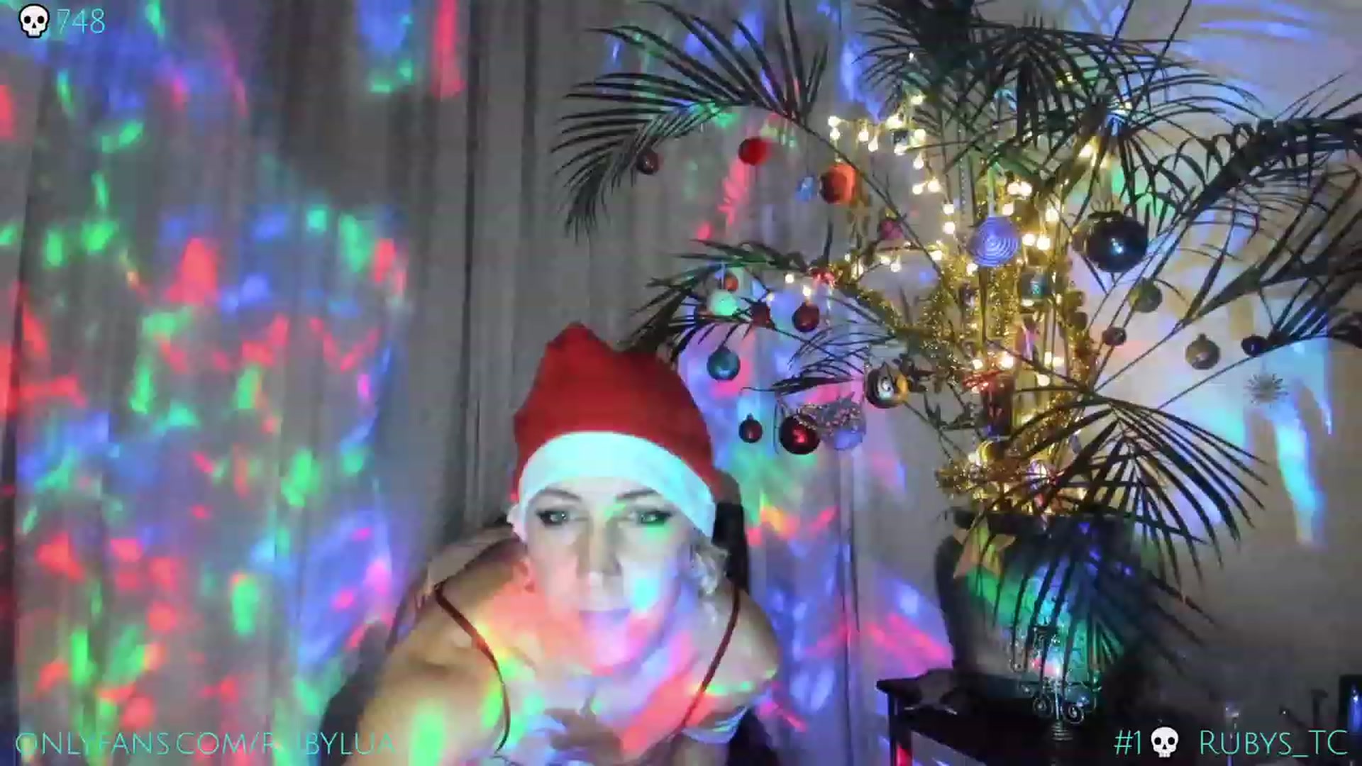 Gallery image thumbnail from Ruby_Lua's myfreecams stream on, 12/03/2022, 24:26 image 18 of 20