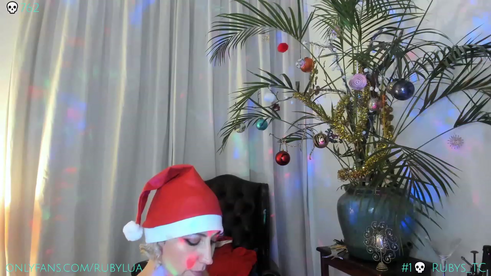 Gallery image thumbnail from Ruby_Lua's myfreecams stream on, 12/03/2022, 24:26 image 11 of 20