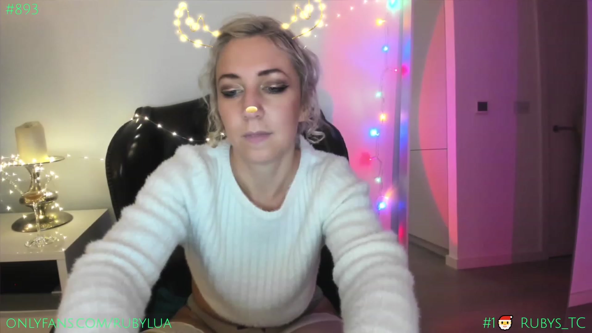 Gallery image thumbnail from Ruby_Lua's myfreecams stream on, 12/07/2022, 23:46 image 6 of 20