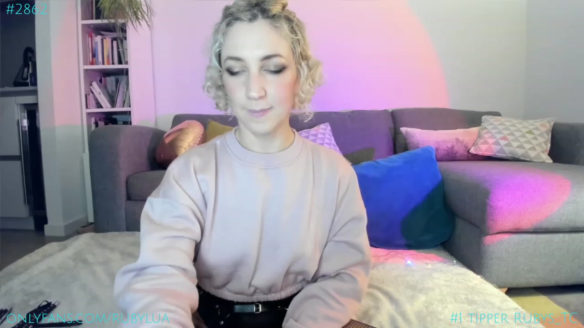 Gallery image thumbnail from Ruby_Lua's myfreecams stream on, 01/06/2023, 22:44 image 10 of 20