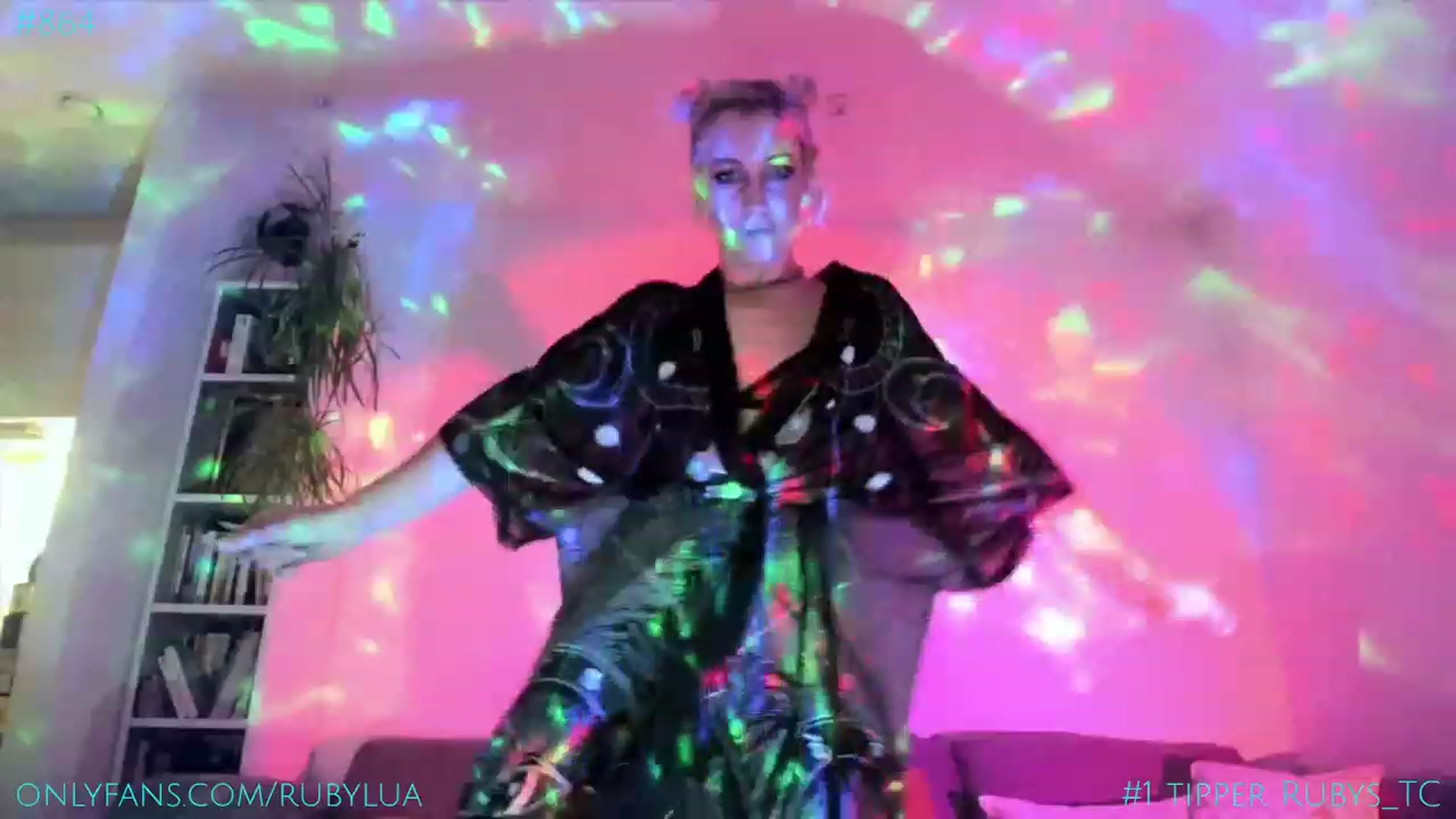 Gallery image thumbnail from Ruby_Lua's myfreecams stream on, 01/13/2023, 22:19 image 16 of 20