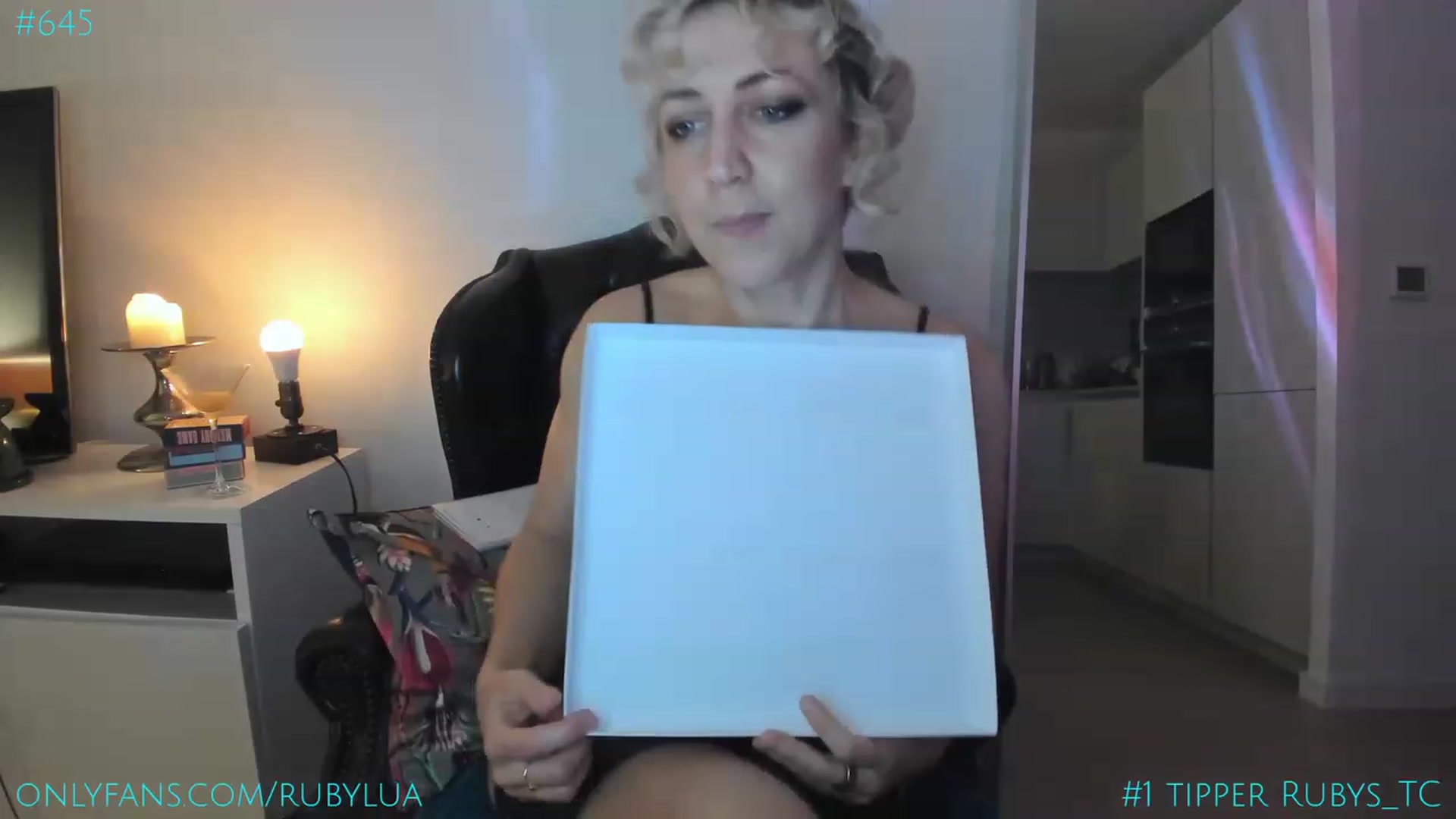 Gallery image thumbnail from Ruby_Lua's myfreecams stream on, 04/07/2023, 22:55 image 19 of 20