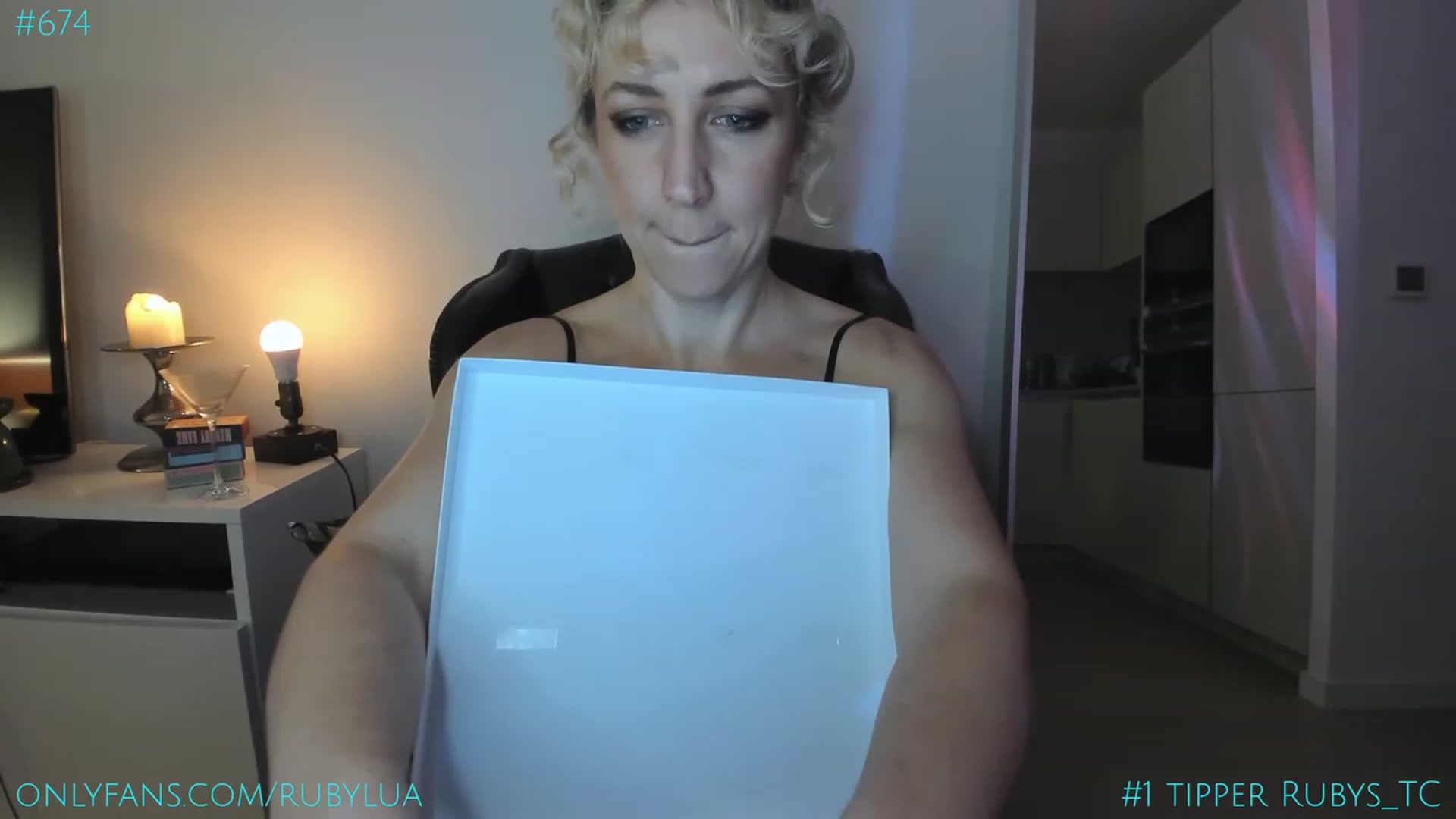 Gallery image thumbnail from Ruby_Lua's myfreecams stream on, 04/07/2023, 22:55 image 10 of 20