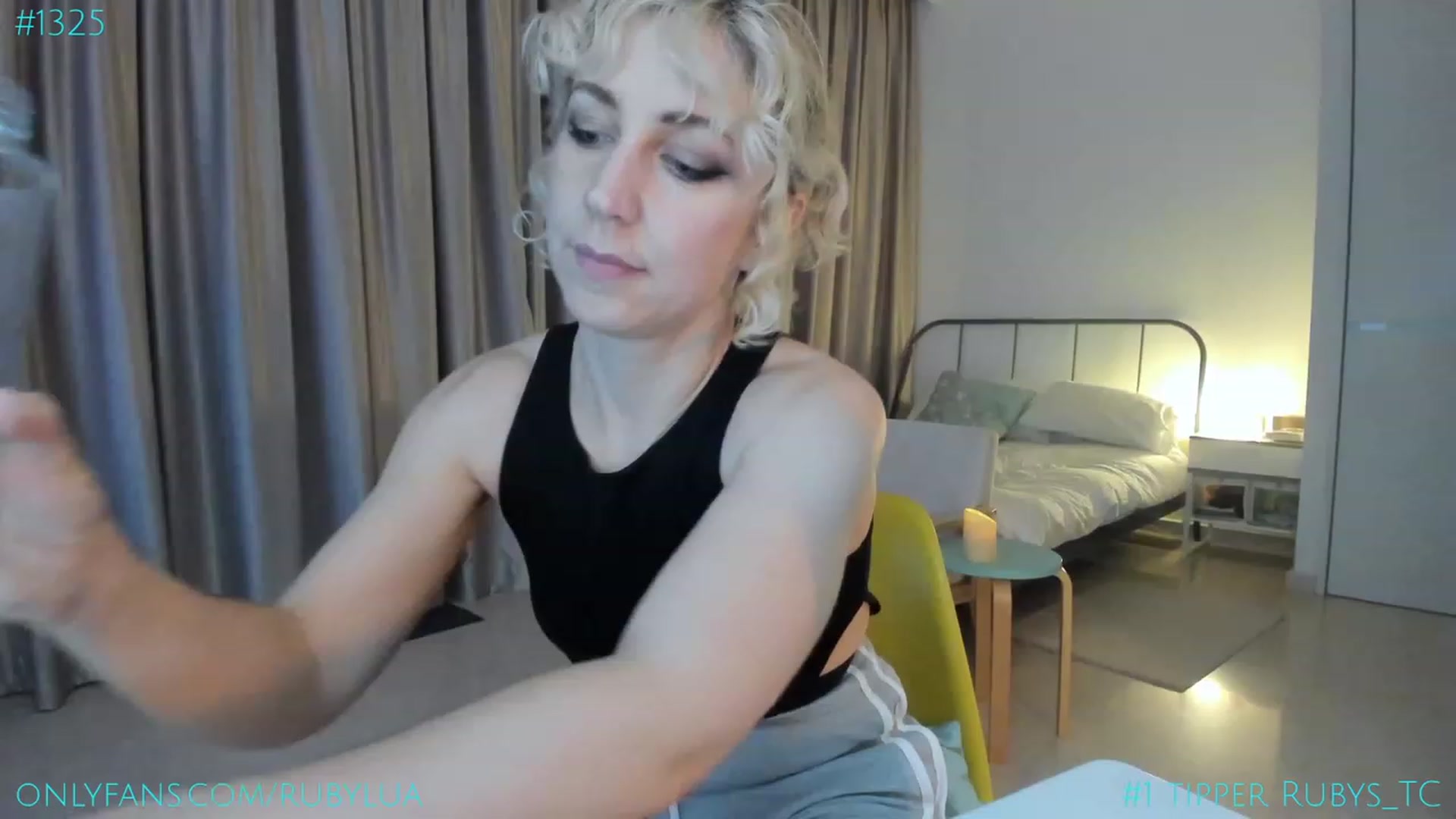 Gallery image thumbnail from Ruby_Lua's myfreecams stream on, 04/30/2023, 17:29 image 4 of 20