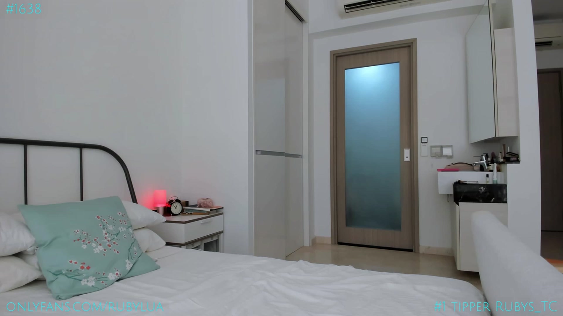 Gallery image thumbnail from Ruby_Lua's myfreecams stream on, 05/24/2023, 05:34 image 15 of 20