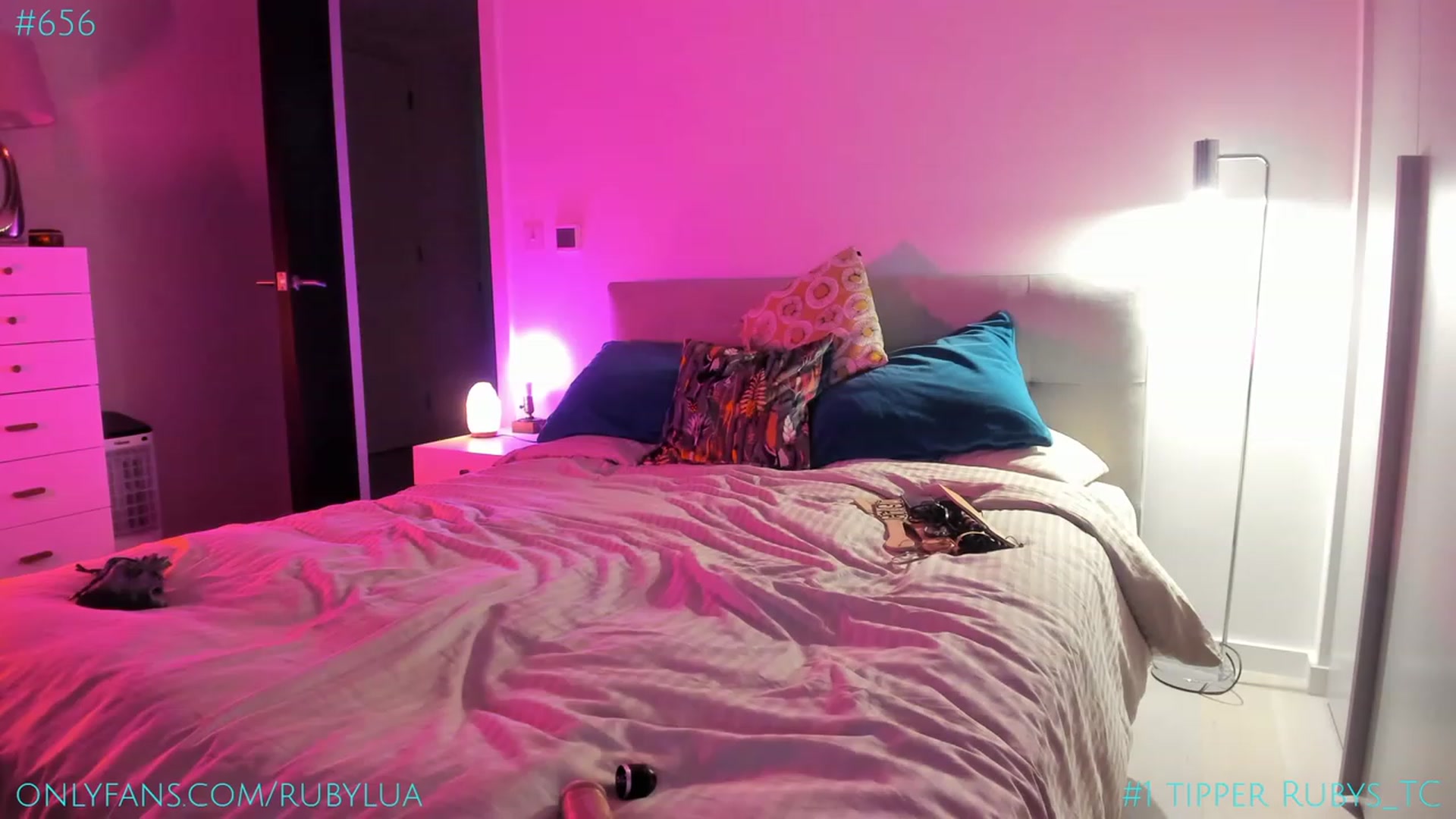 Gallery image thumbnail from Ruby_Lua's myfreecams stream on, 08/11/2023, 21:05 image 17 of 20