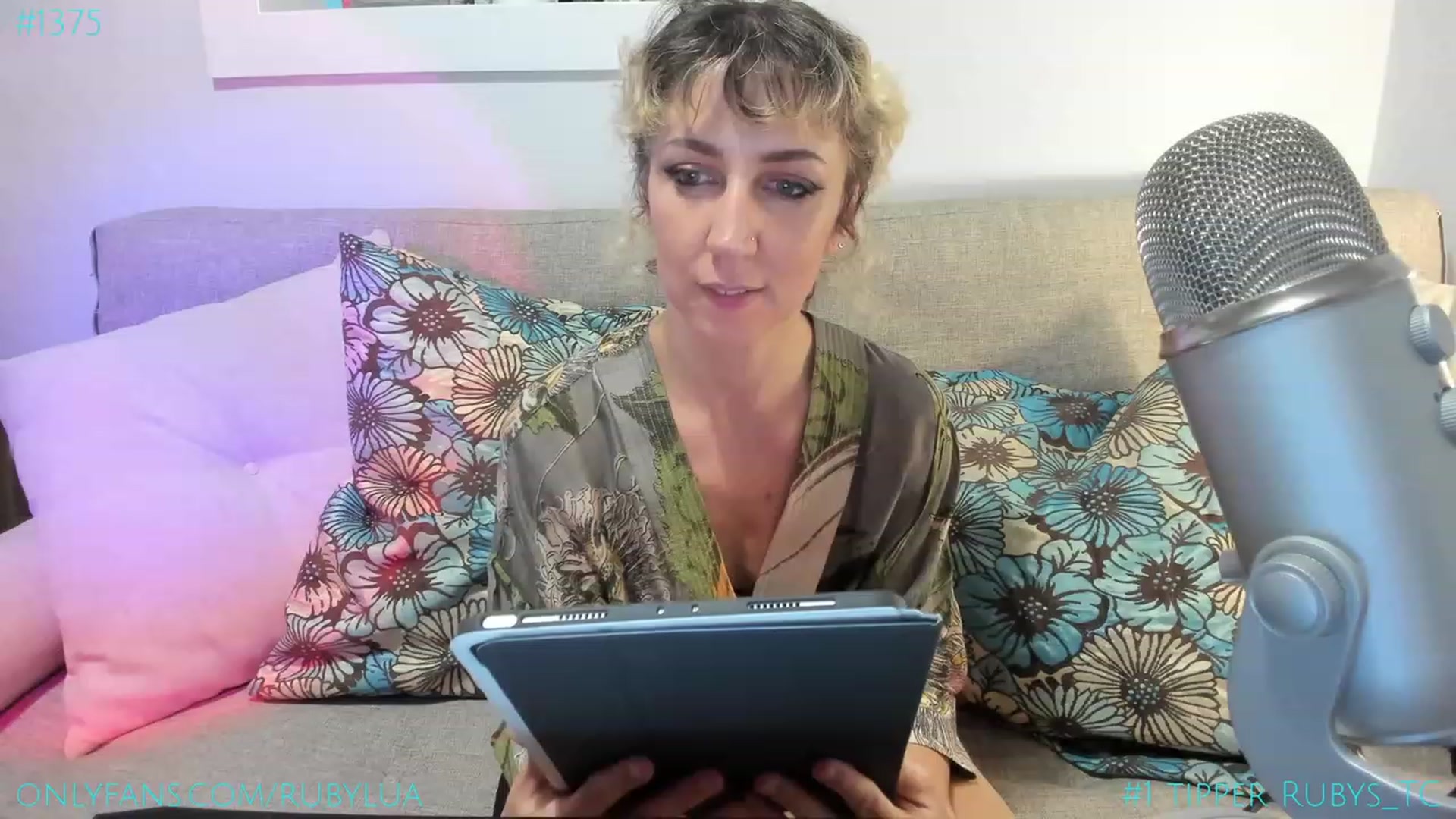 Gallery image thumbnail from Ruby_Lua's myfreecams stream on, 09/13/2023, 20:47 image 6 of 20