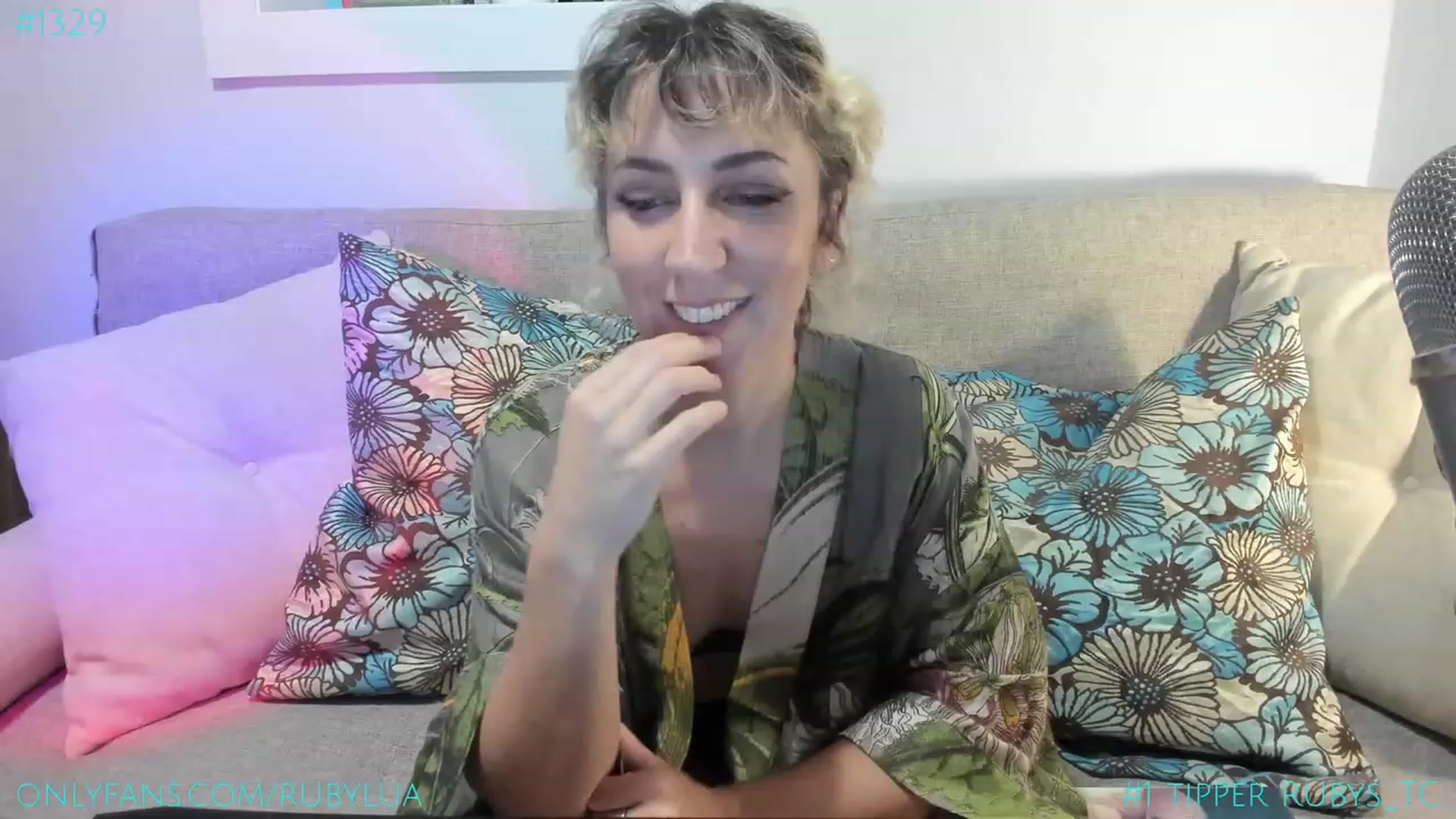 Gallery image thumbnail from Ruby_Lua's myfreecams stream on, 09/13/2023, 20:47 image 7 of 20