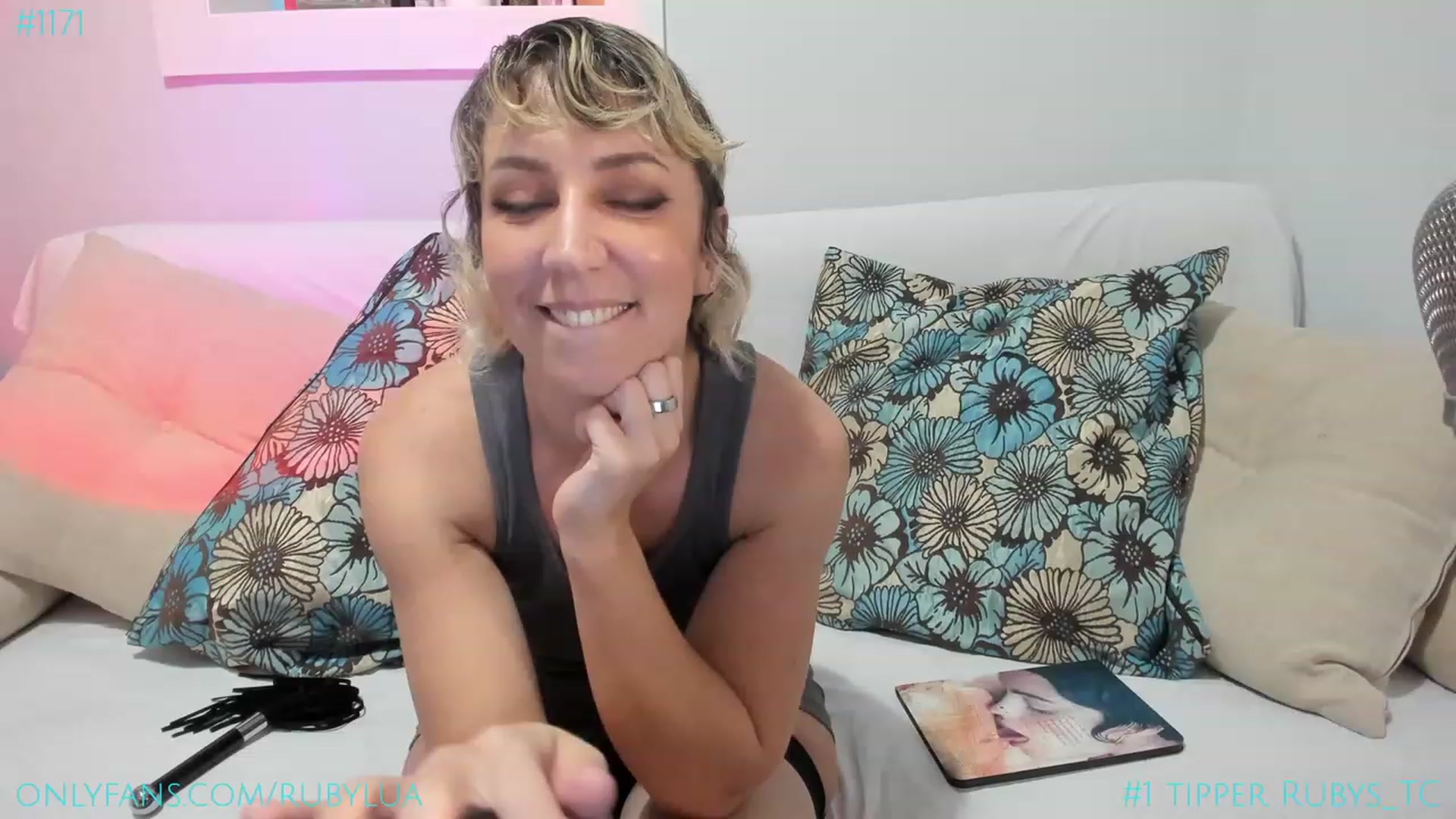 Gallery image thumbnail from Ruby_Lua's myfreecams stream on, 09/15/2023, 20:29 image 11 of 20