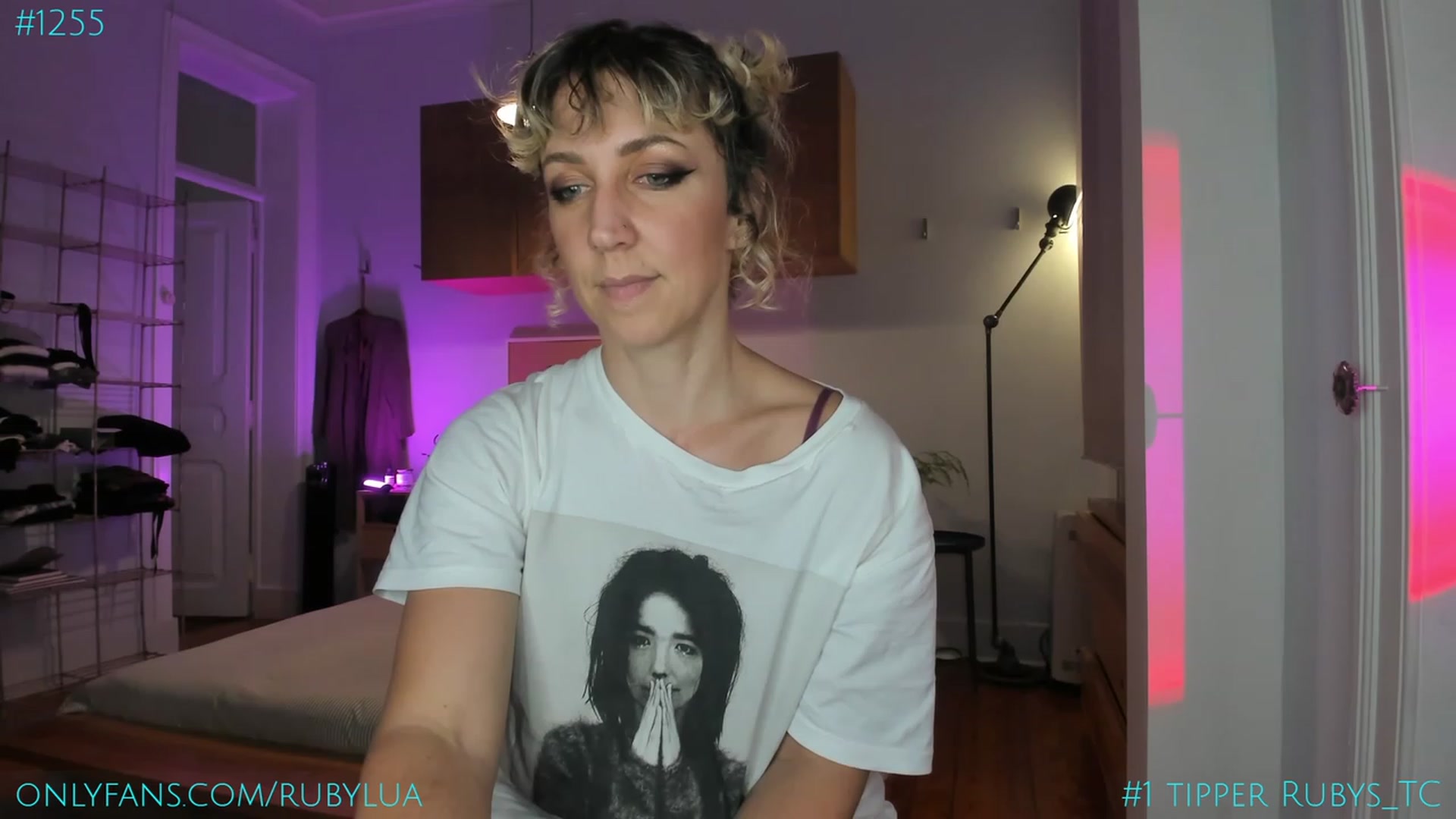 Gallery image thumbnail from Ruby_Lua's myfreecams stream on, 09/22/2023, 20:02 image 13 of 20