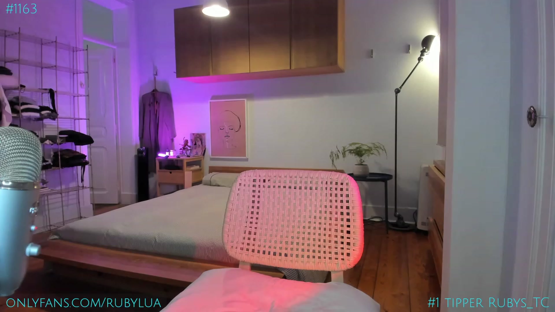 Gallery image thumbnail from Ruby_Lua's myfreecams stream on, 09/22/2023, 22:35 image 10 of 20