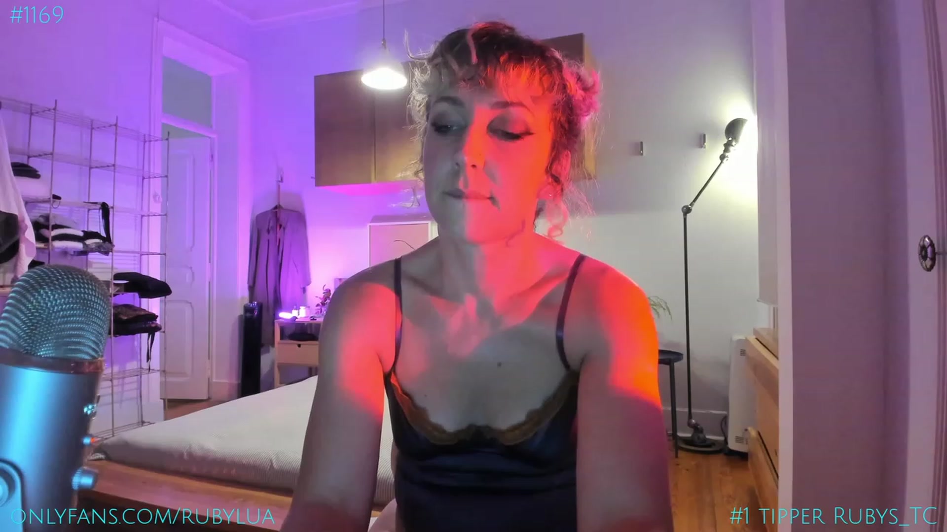 Gallery image thumbnail from Ruby_Lua's myfreecams stream on, 09/22/2023, 22:35 image 3 of 20