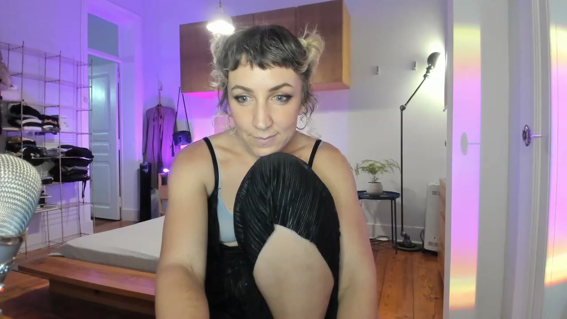 Gallery image thumbnail from Ruby_Lua's myfreecams stream on, 09/27/2023, 21:31 image 19 of 20