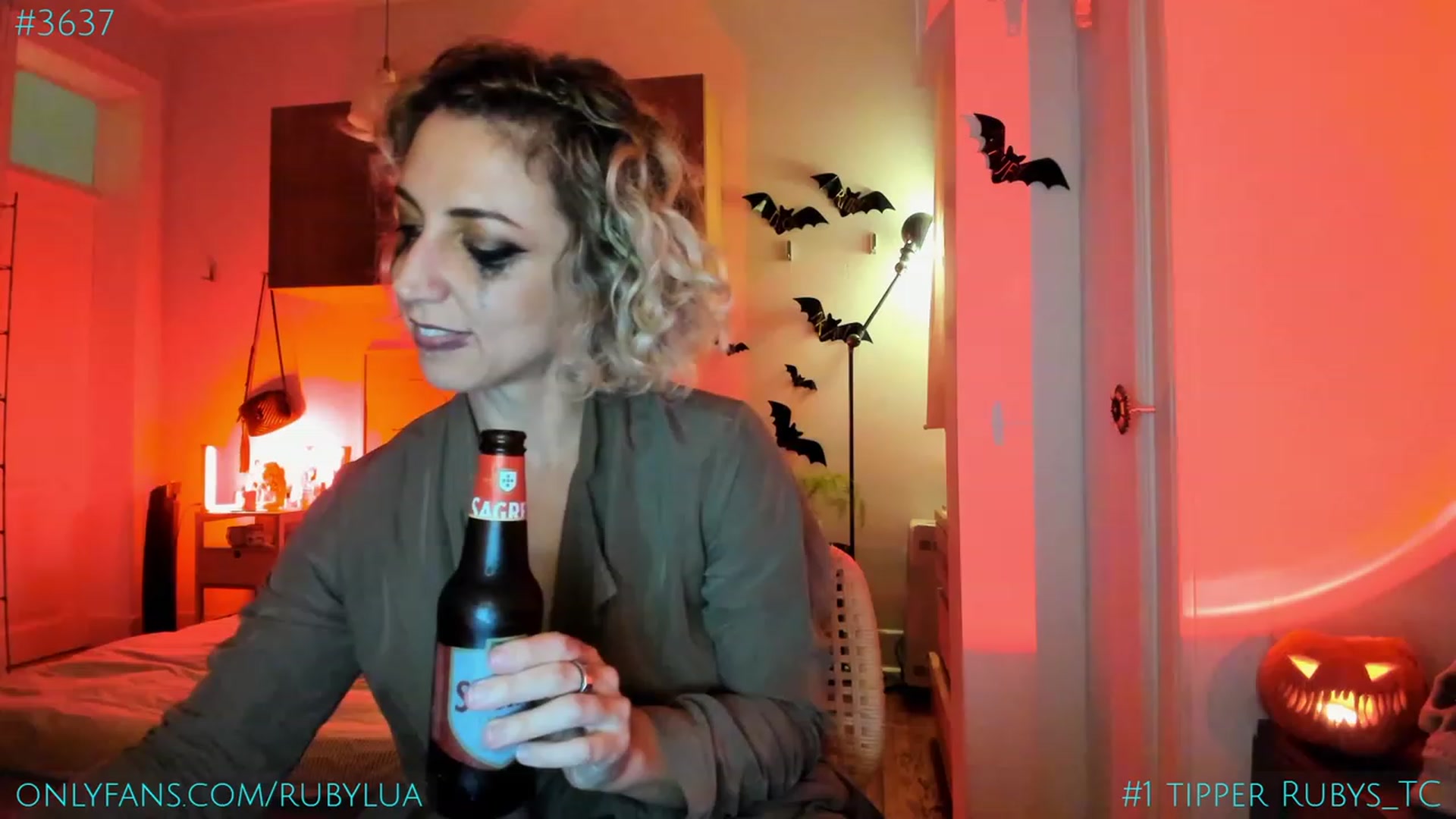 Gallery image thumbnail from Ruby_Lua's myfreecams stream on, 10/31/2023, 23:08 image 3 of 20