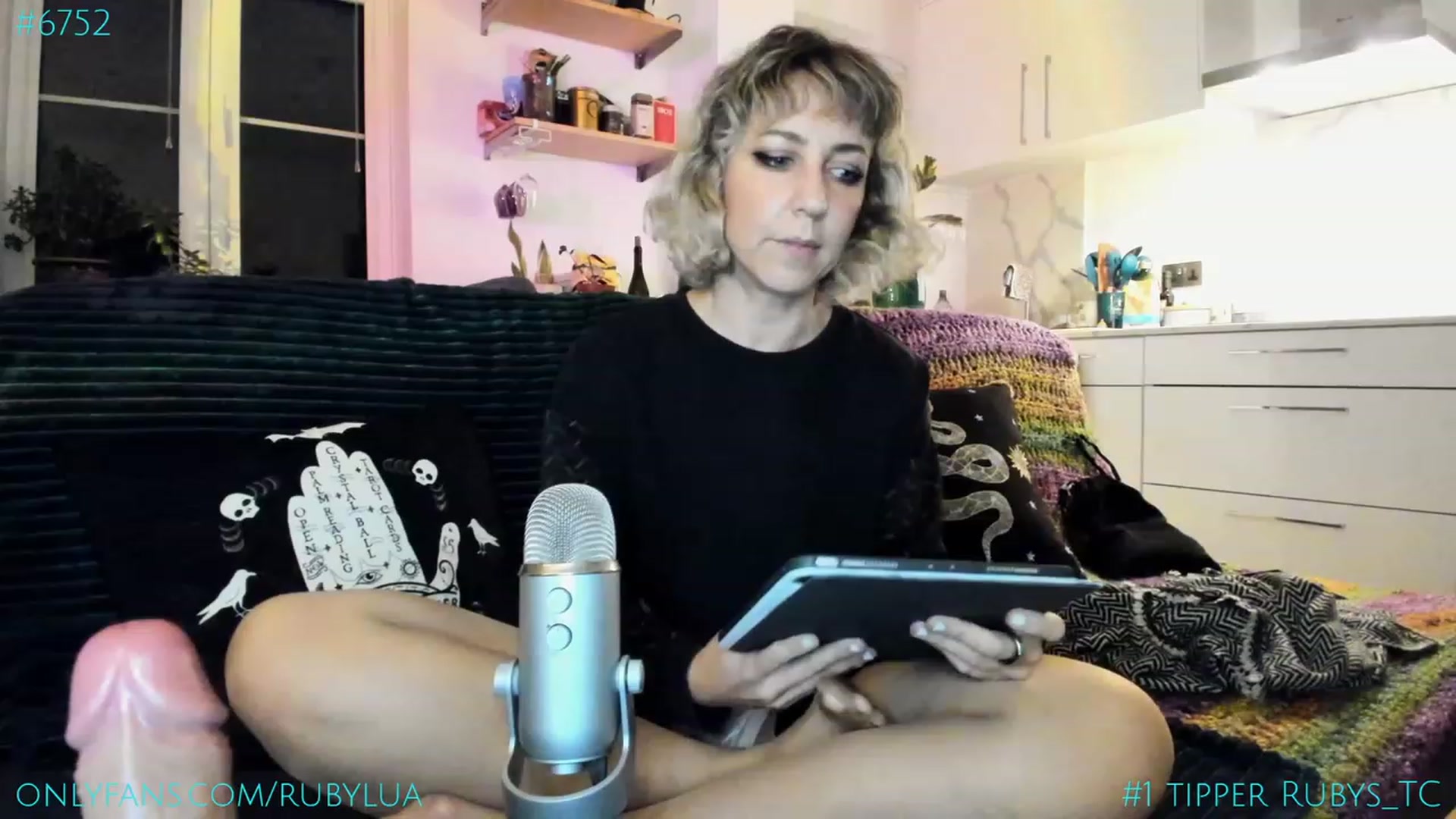 Gallery image thumbnail from Ruby_Lua's myfreecams stream on, 11/22/2023, 22:43 image 2 of 20