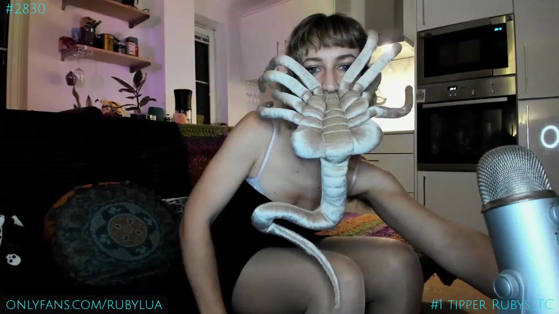 Gallery image thumbnail from Ruby_Lua's myfreecams stream on, 11/24/2023, 23:10 image 3 of 20