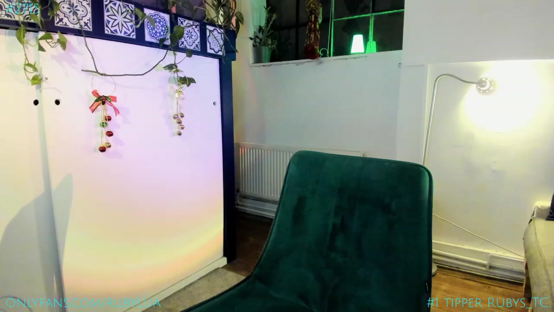 Gallery image thumbnail from Ruby_Lua's myfreecams stream on, 12/16/2023, 23:37 image 13 of 20