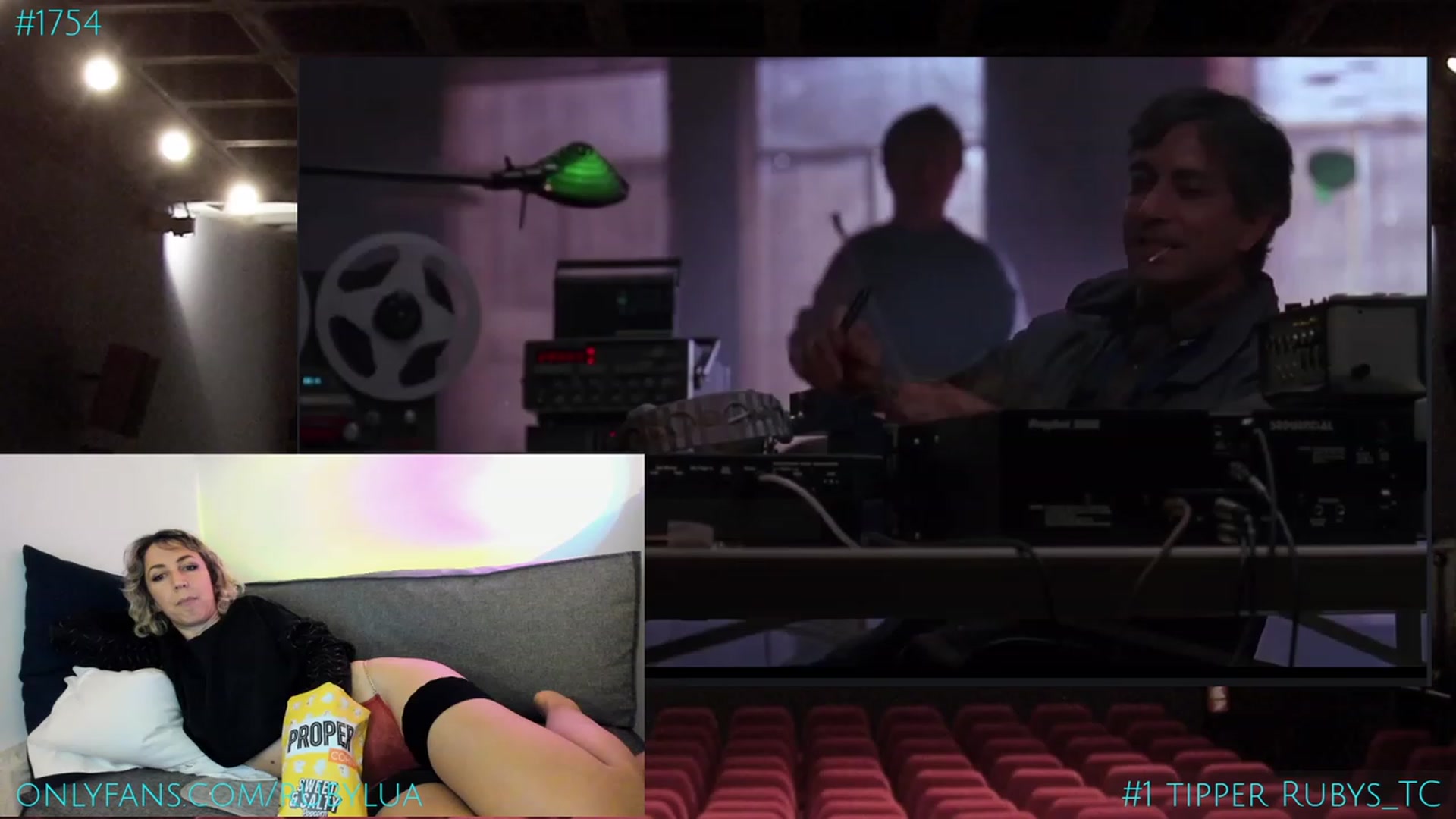 Gallery image thumbnail from Ruby_Lua's myfreecams stream on, 12/21/2023, 22:39 image 11 of 20