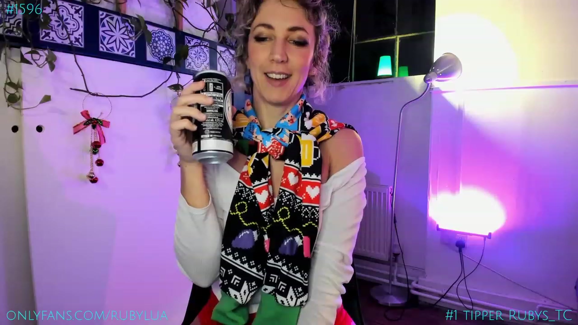 Gallery image thumbnail from Ruby_Lua's myfreecams stream on, 12/23/2023, 18:37 image 16 of 20