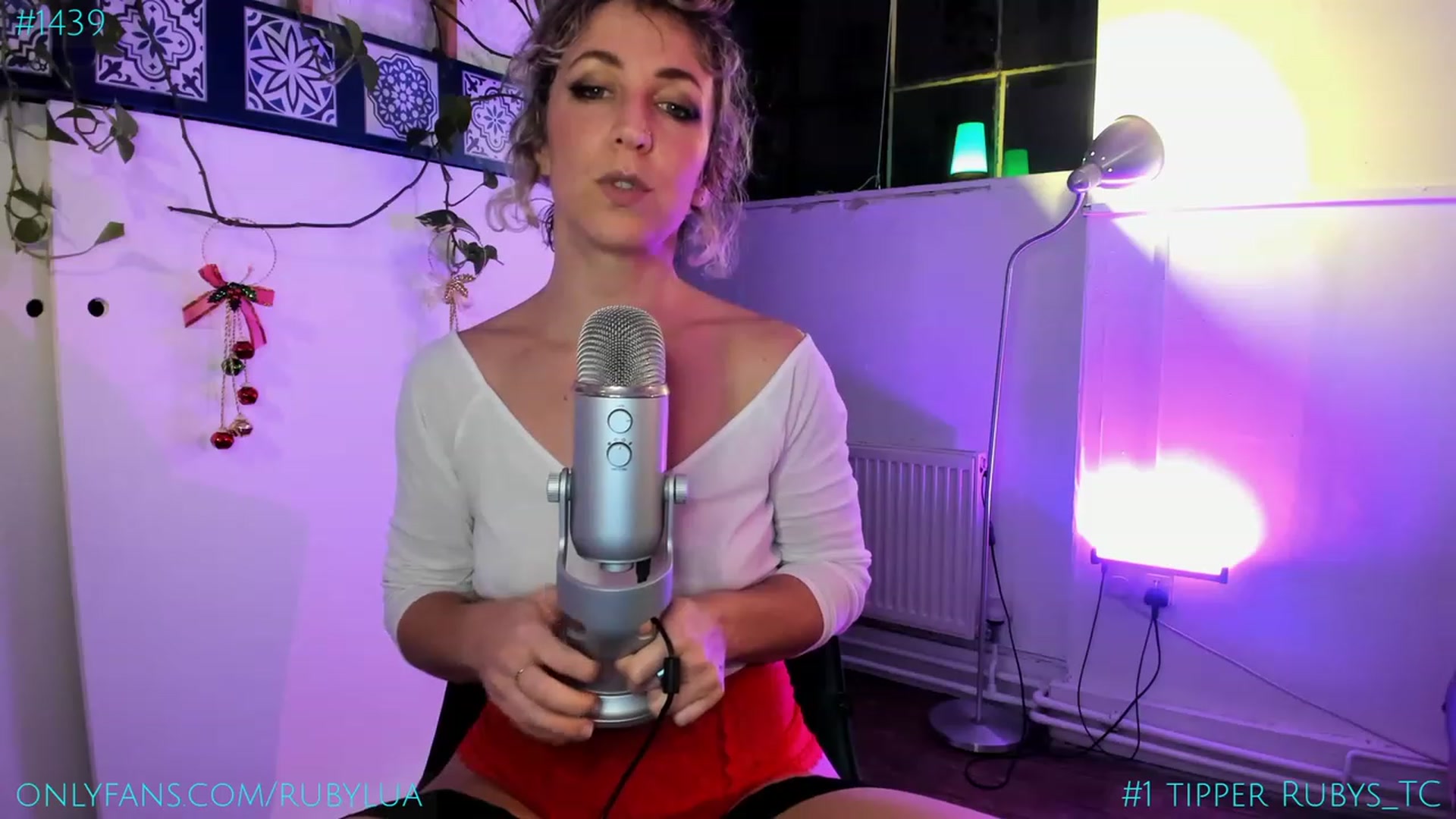 Gallery image thumbnail from Ruby_Lua's myfreecams stream on, 12/23/2023, 20:00 image 20 of 20