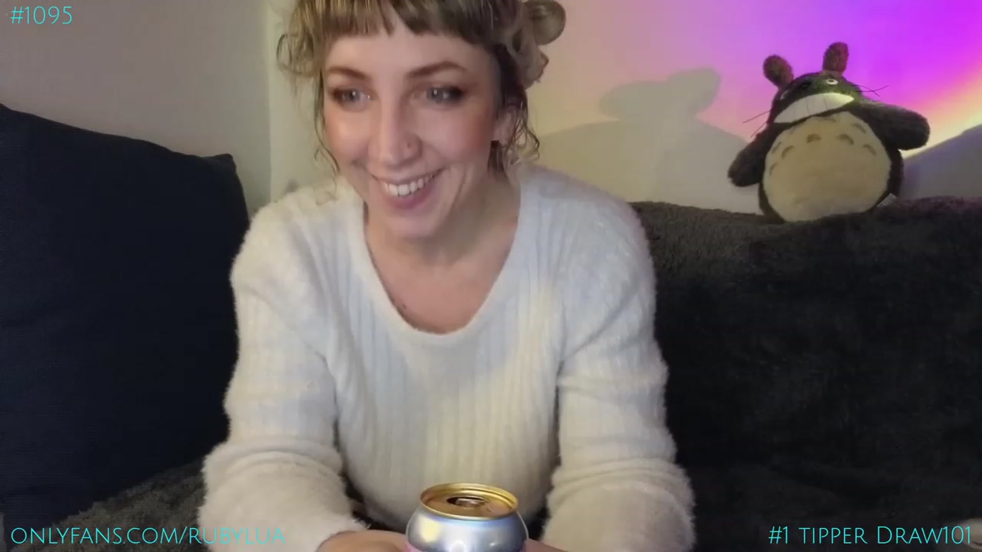 Gallery image thumbnail from Ruby_Lua's myfreecams stream on, 01/14/2024, 24:31 image 6 of 20