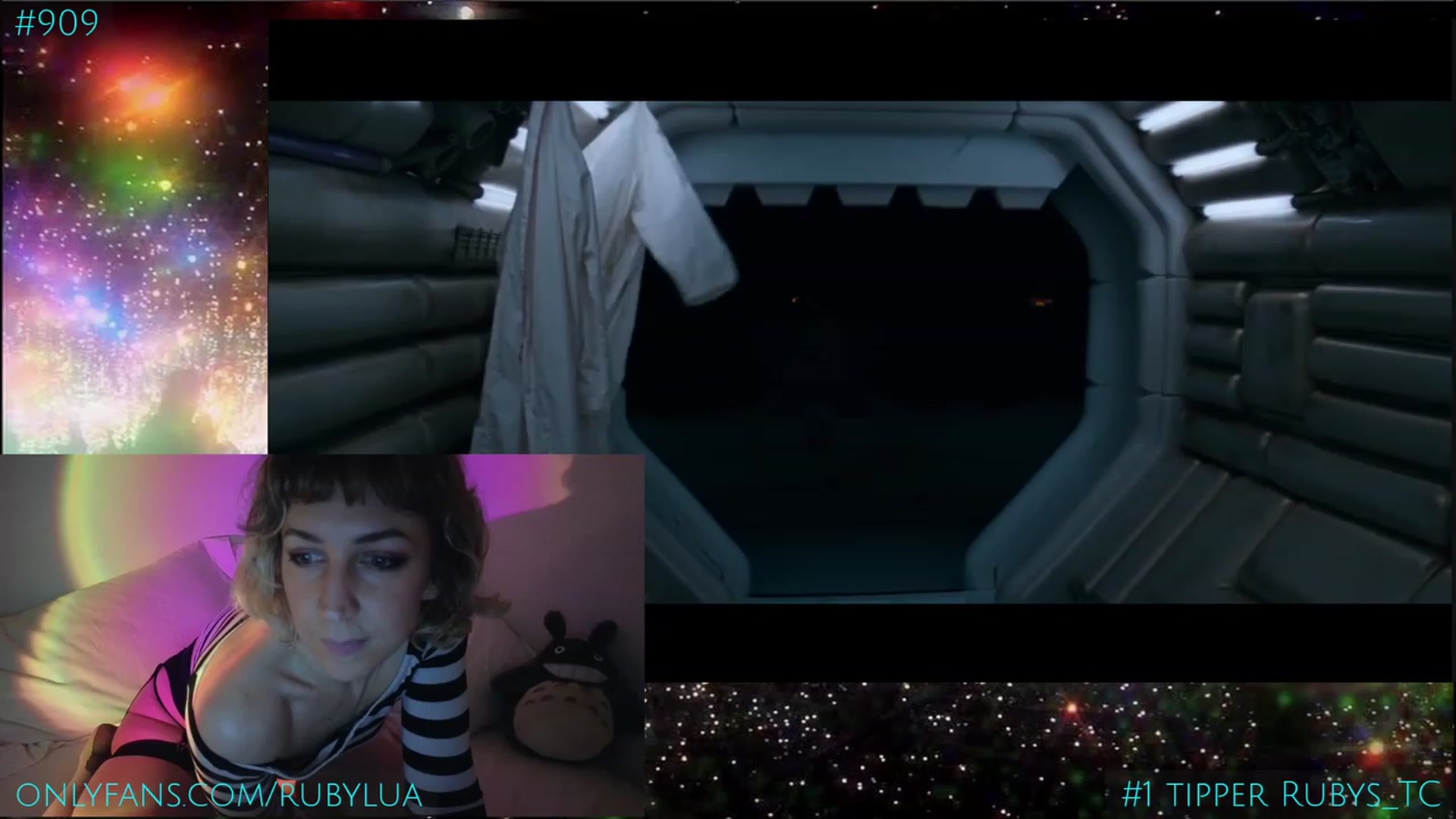 Gallery image thumbnail from Ruby_Lua's myfreecams stream on, 01/14/2024, 21:27 image 1 of 20