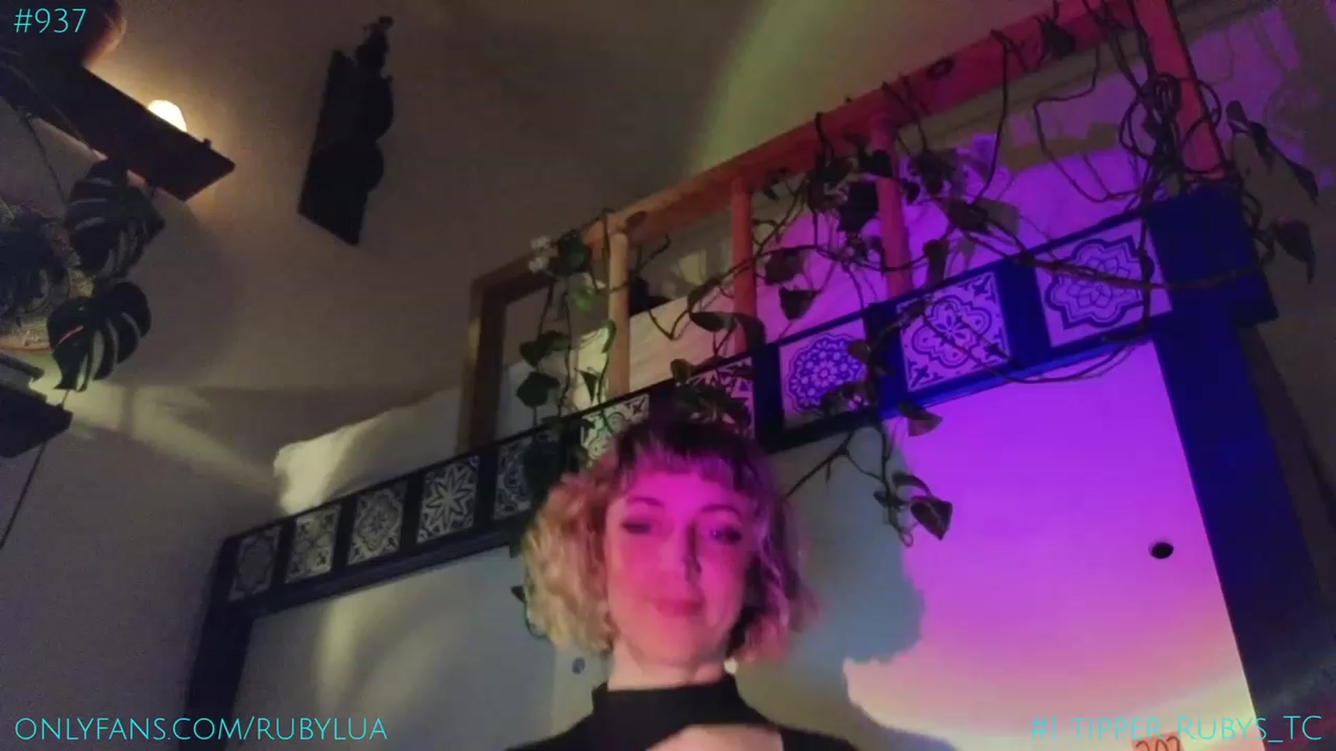Gallery image thumbnail from Ruby_Lua's myfreecams stream on, 01/18/2024, 22:23 image 10 of 20