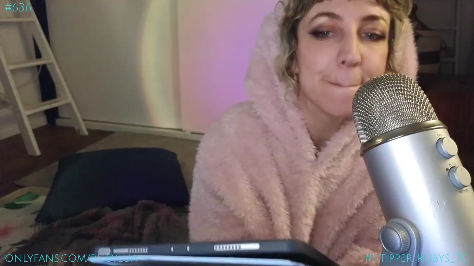 Gallery image thumbnail from Ruby_Lua's myfreecams stream on, 01/21/2024, 01:26 image 12 of 20