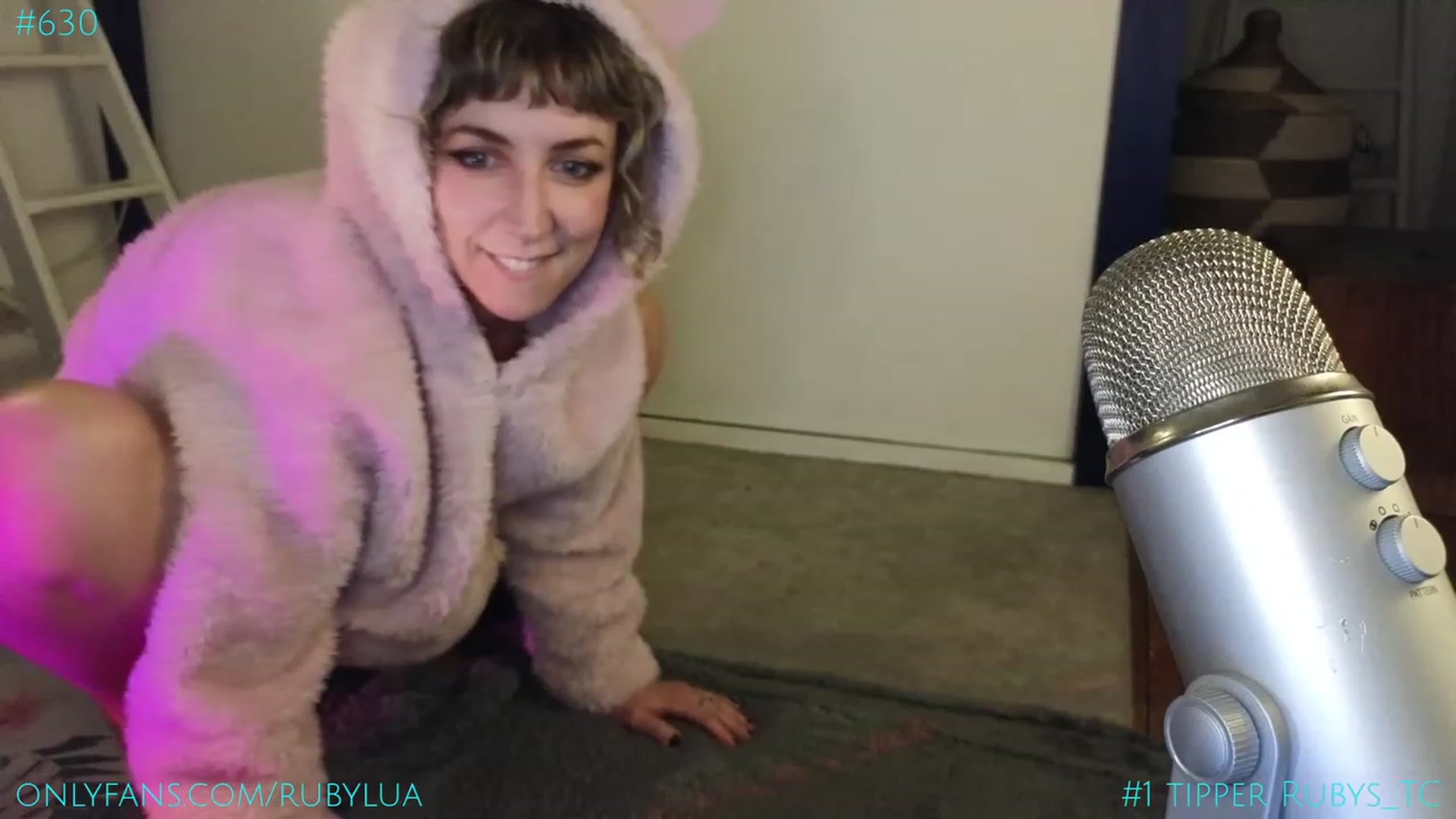 Gallery image thumbnail from Ruby_Lua's myfreecams stream on, 01/21/2024, 01:26 image 17 of 20