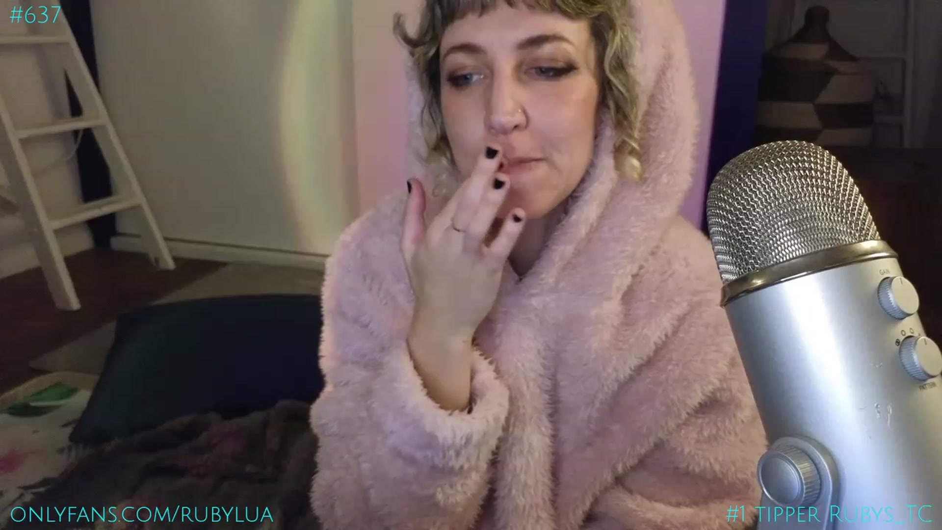 Gallery image thumbnail from Ruby_Lua's myfreecams stream on, 01/21/2024, 01:26 image 11 of 20