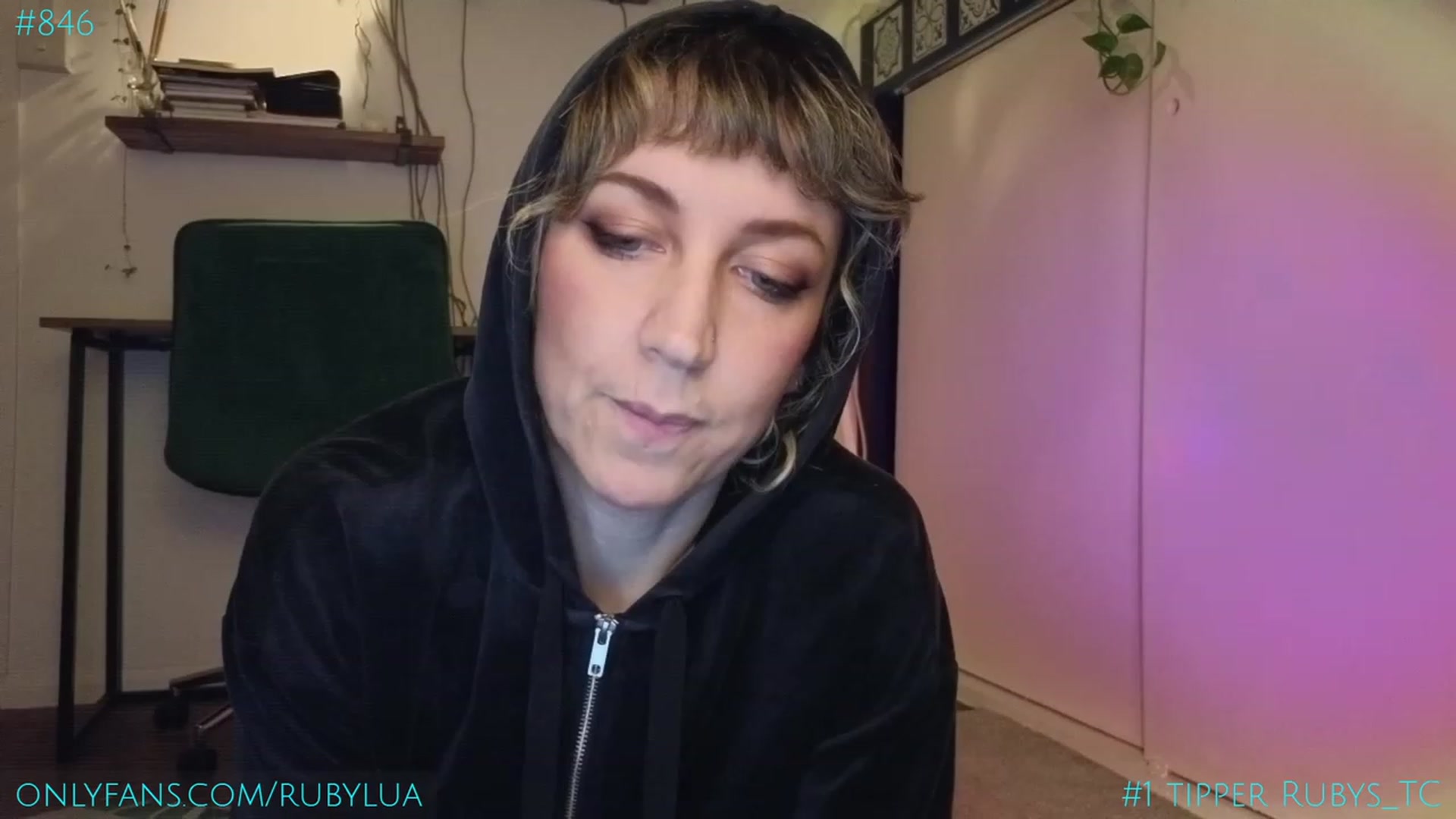 Gallery image thumbnail from Ruby_Lua's myfreecams stream on, 02/01/2024, 21:57 image 5 of 20