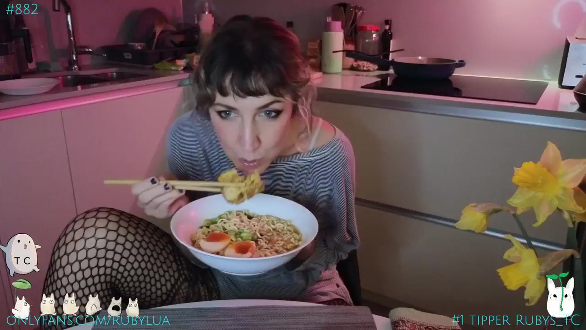 Gallery image thumbnail from Ruby_Lua's myfreecams stream on, 03/14/2024, 21:36 image 10 of 20