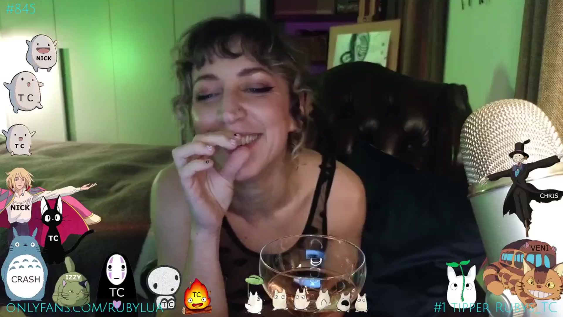 Gallery image thumbnail from Ruby_Lua's myfreecams stream on, 03/22/2024, 23:42 image 14 of 20