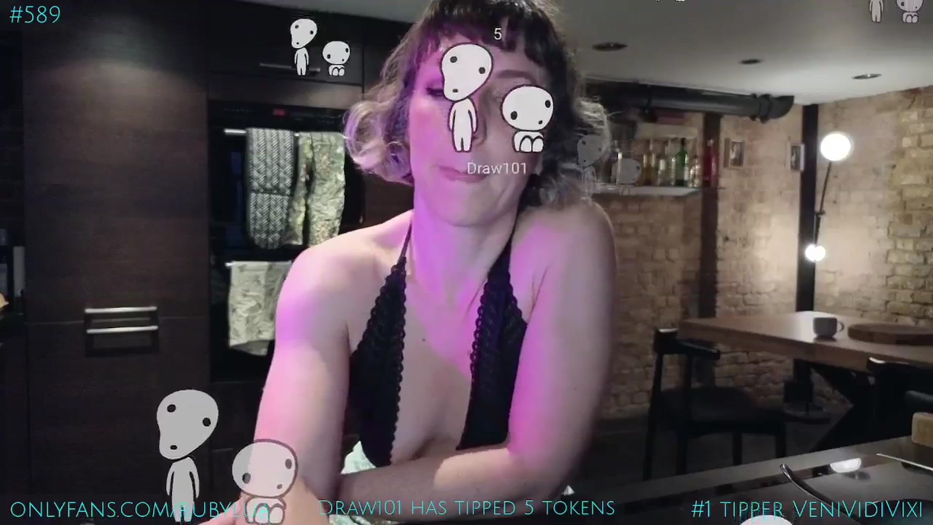 Gallery image thumbnail from Ruby_Lua's myfreecams stream on, 06/20/2024, 21:08 image 12 of 20