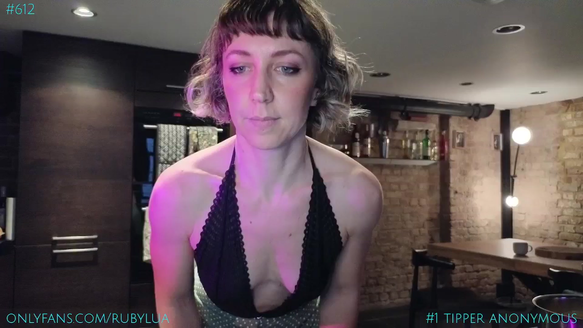 Gallery image thumbnail from Ruby_Lua's myfreecams stream on, 06/20/2024, 21:08 image 4 of 20