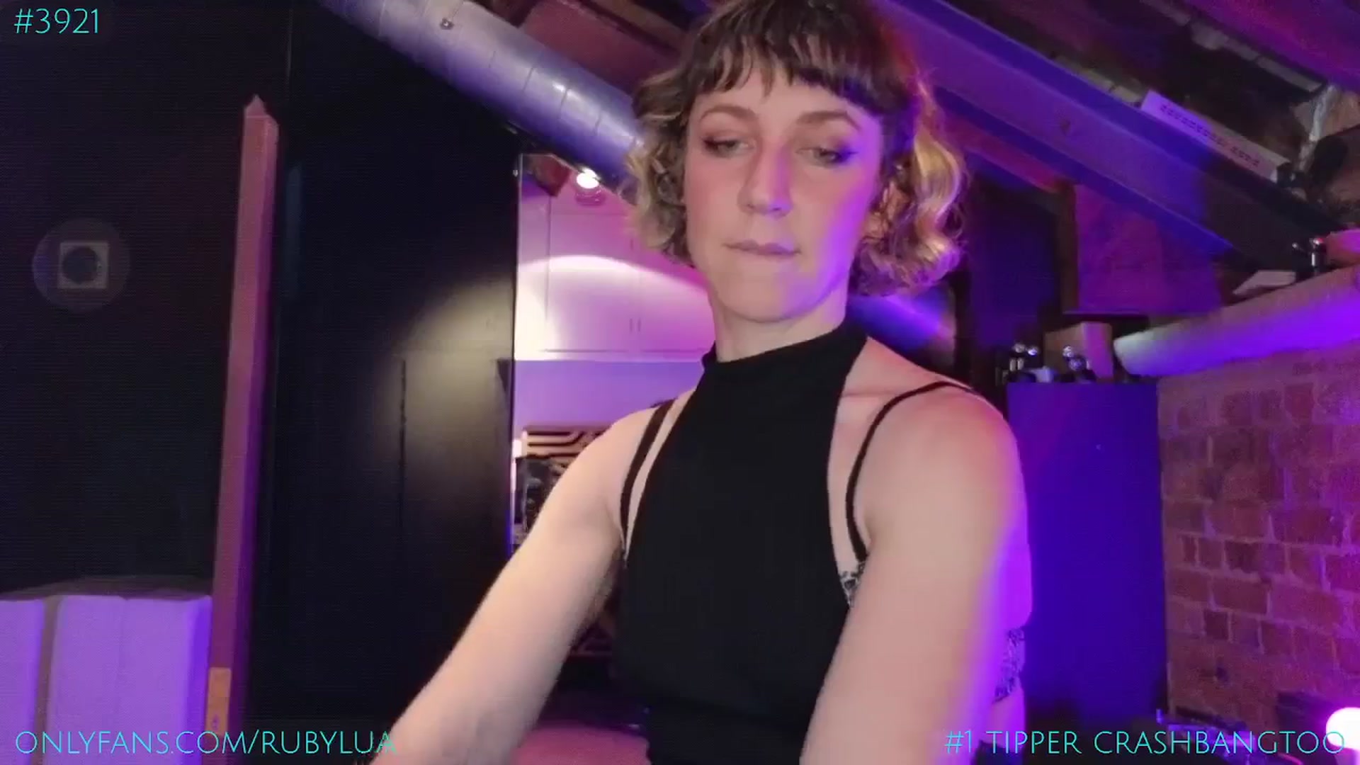Gallery image thumbnail from Ruby_Lua's myfreecams stream on, 07/05/2024, 20:52 image 7 of 20