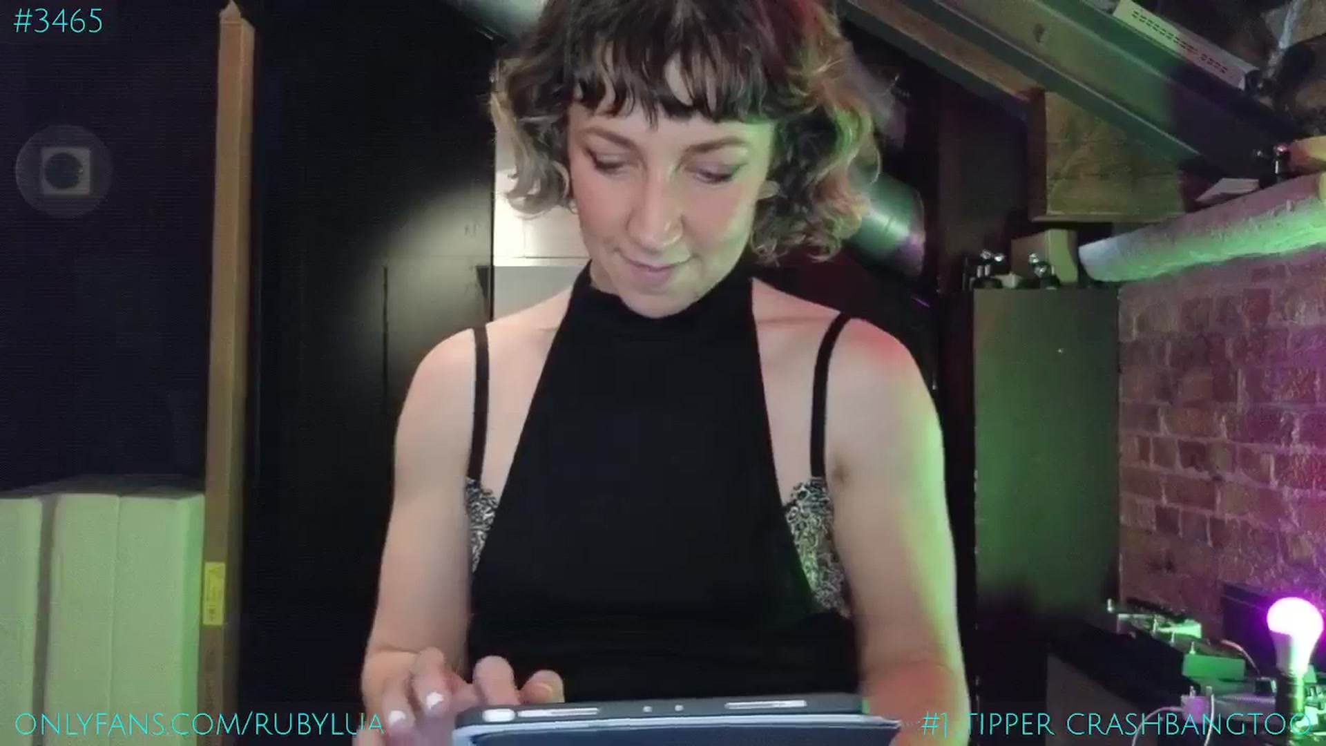 Gallery image thumbnail from Ruby_Lua's myfreecams stream on, 07/05/2024, 20:52 image 12 of 20