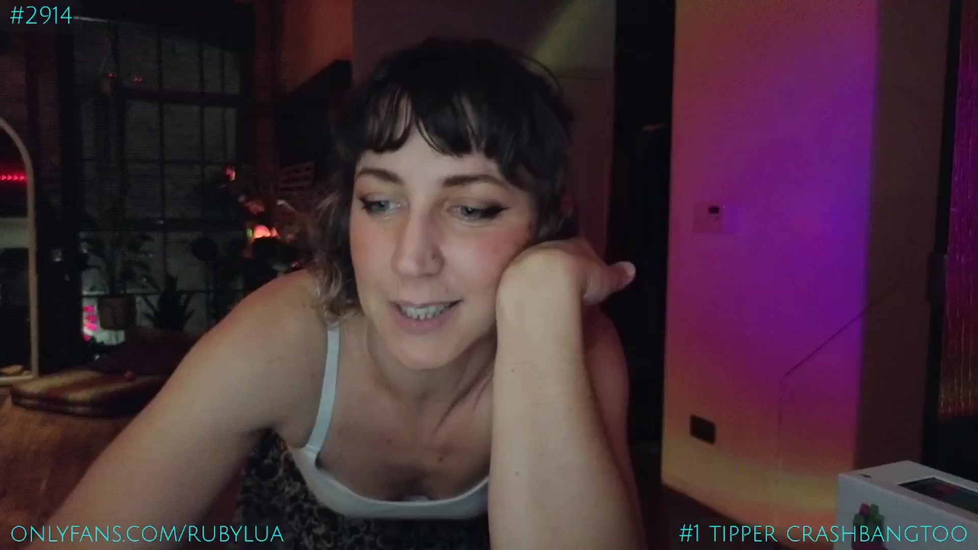 Gallery image thumbnail from Ruby_Lua's myfreecams stream on, 08/02/2024, 20:21 image 20 of 20