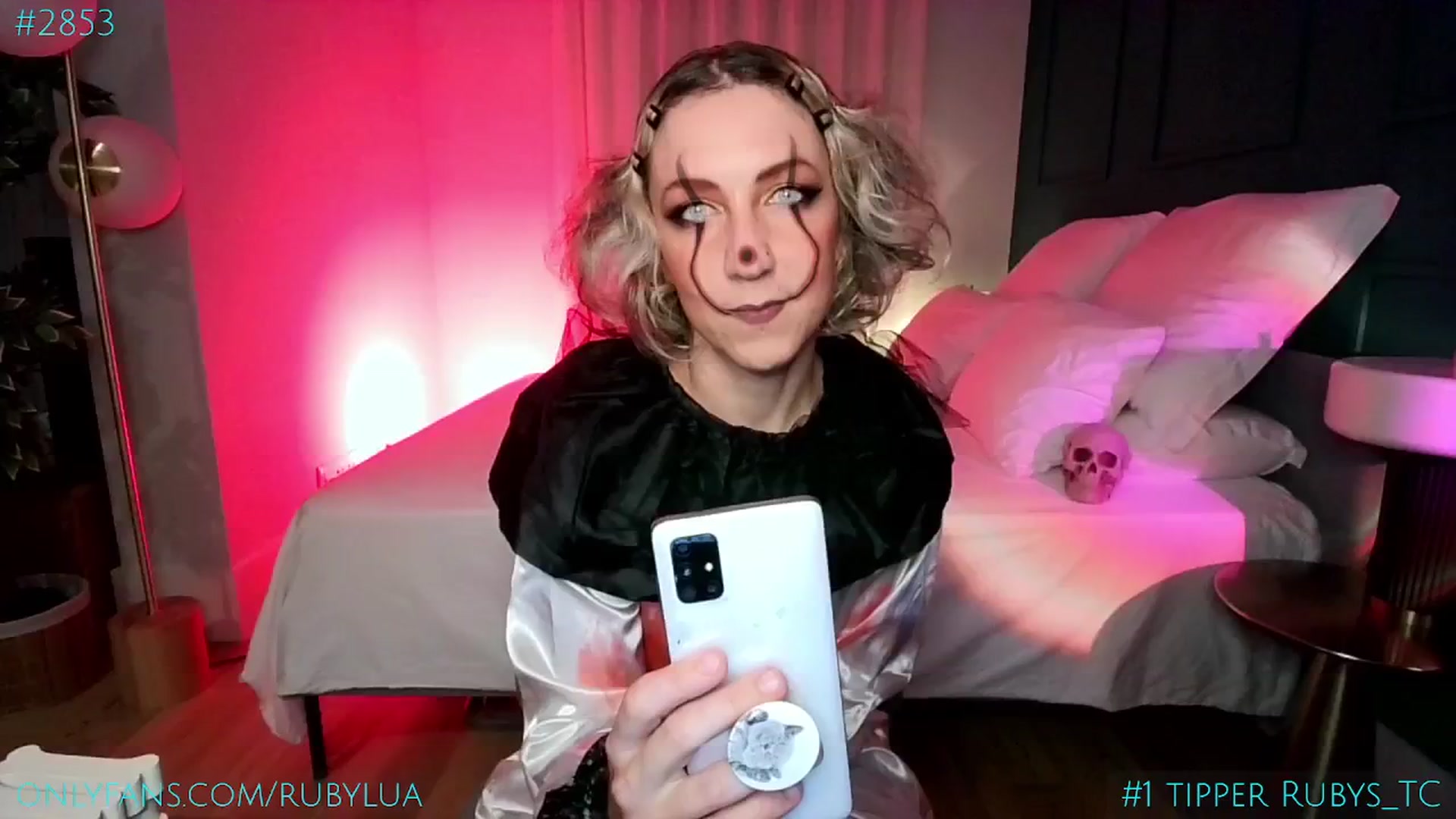 Gallery image thumbnail from Ruby_Lua's myfreecams stream on, 10/11/2024, 19:28 image 2 of 20