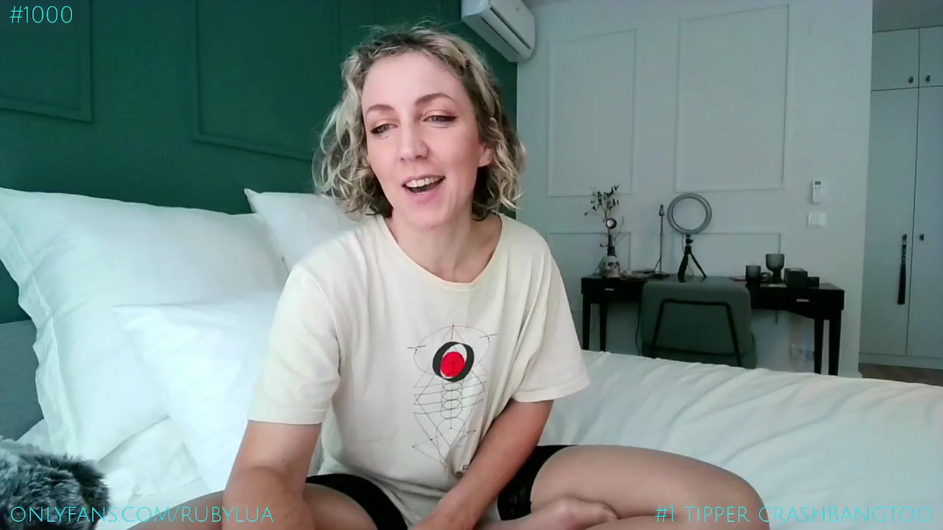 Gallery image thumbnail from Ruby_Lua's myfreecams stream on, 10/17/2024, 13:04 image 3 of 20