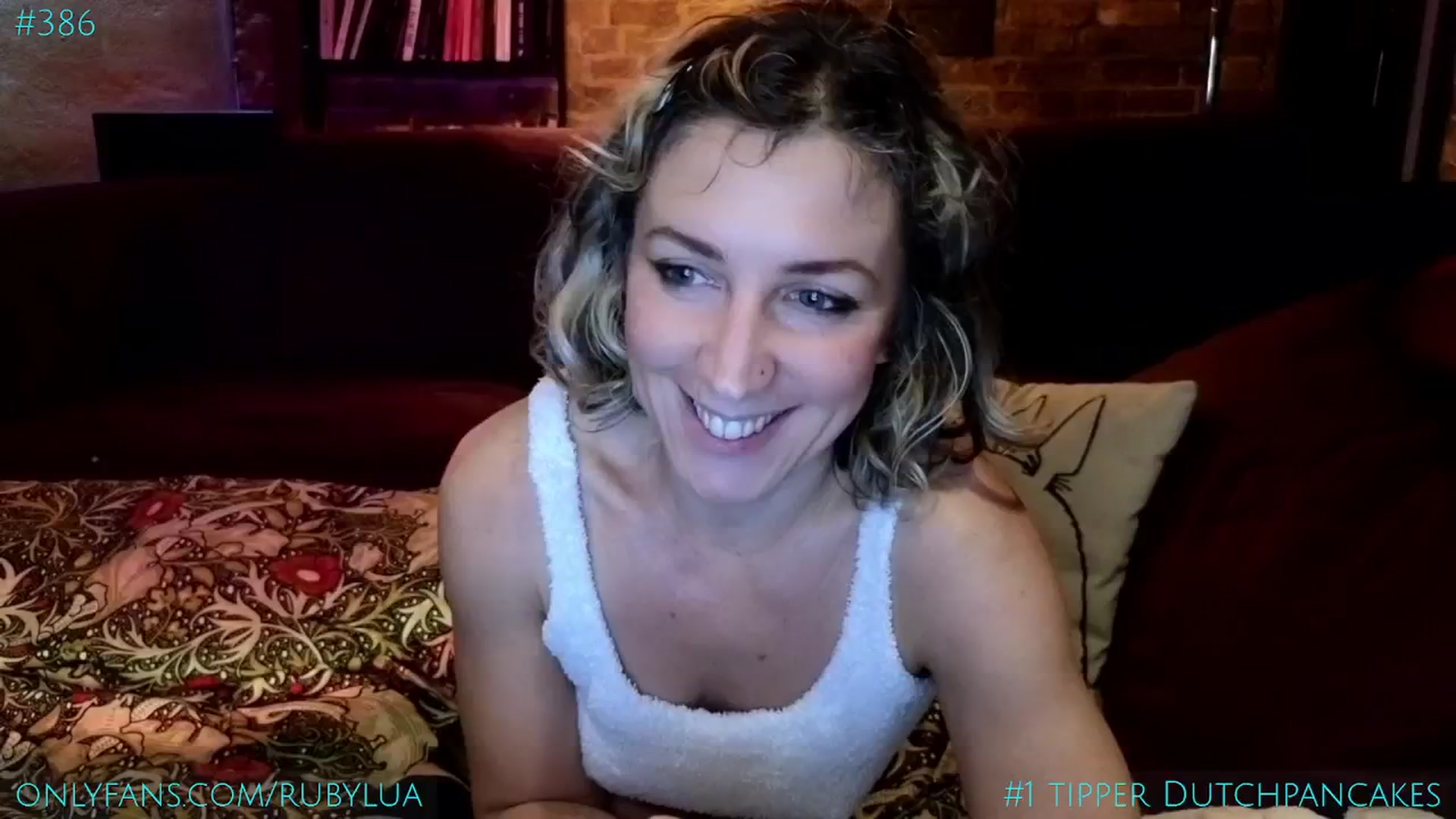 Gallery image thumbnail from Ruby_Lua's myfreecams stream on, 12/01/2024, 20:05 image 20 of 20