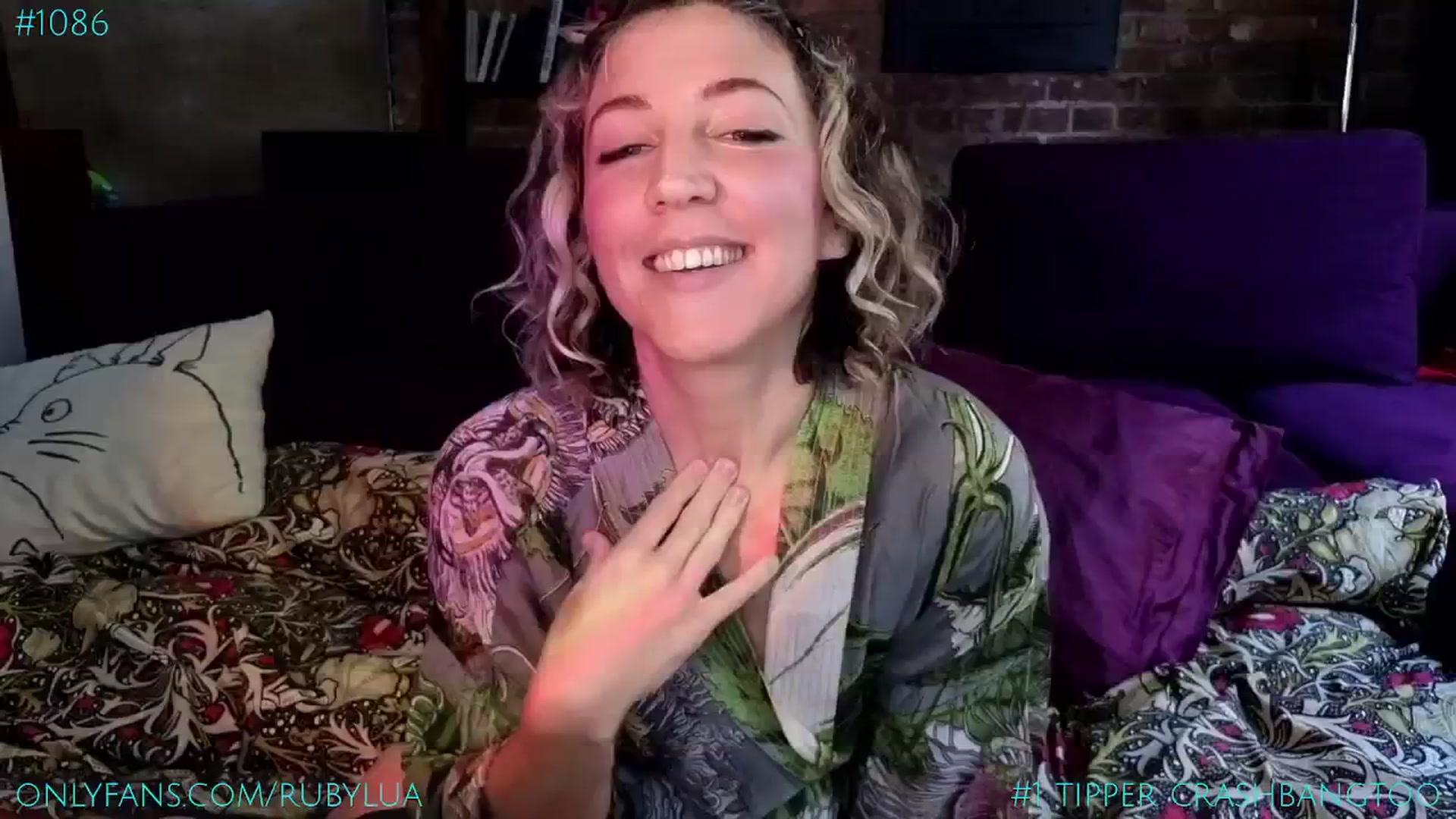 Gallery image thumbnail from Ruby_Lua's myfreecams stream on, 12/03/2024, 14:16 image 6 of 20