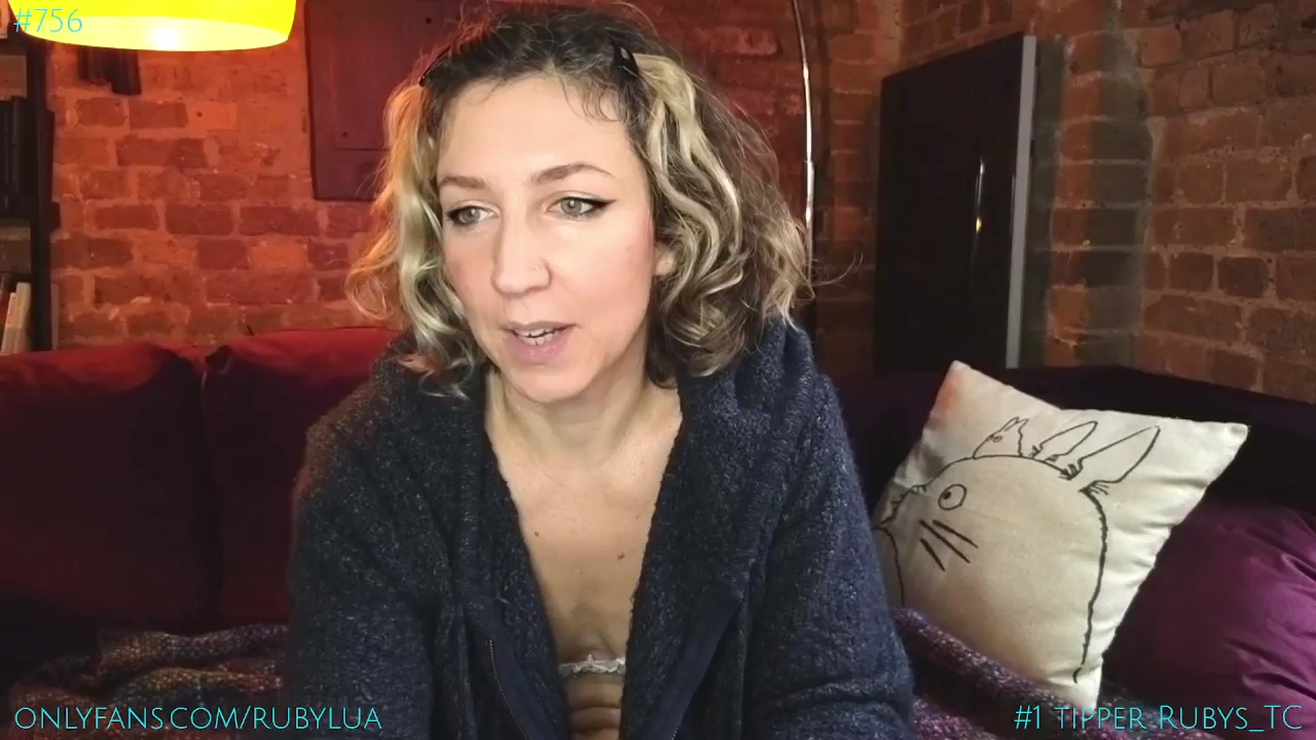 Gallery image thumbnail from Ruby_Lua's myfreecams stream on, 12/12/2024, 11:17 image 5 of 20