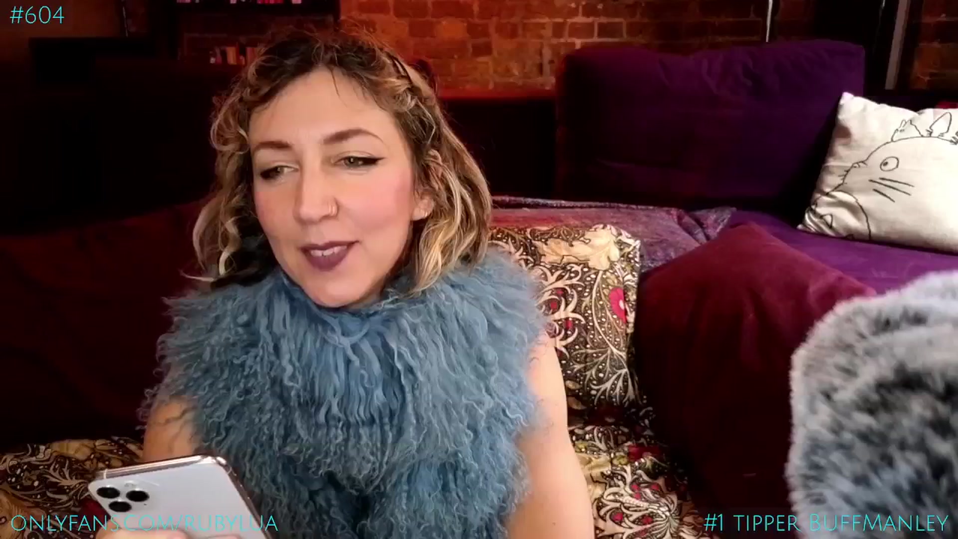 Gallery image thumbnail from Ruby_Lua's myfreecams stream on, 12/18/2024, 14:20 image 14 of 20