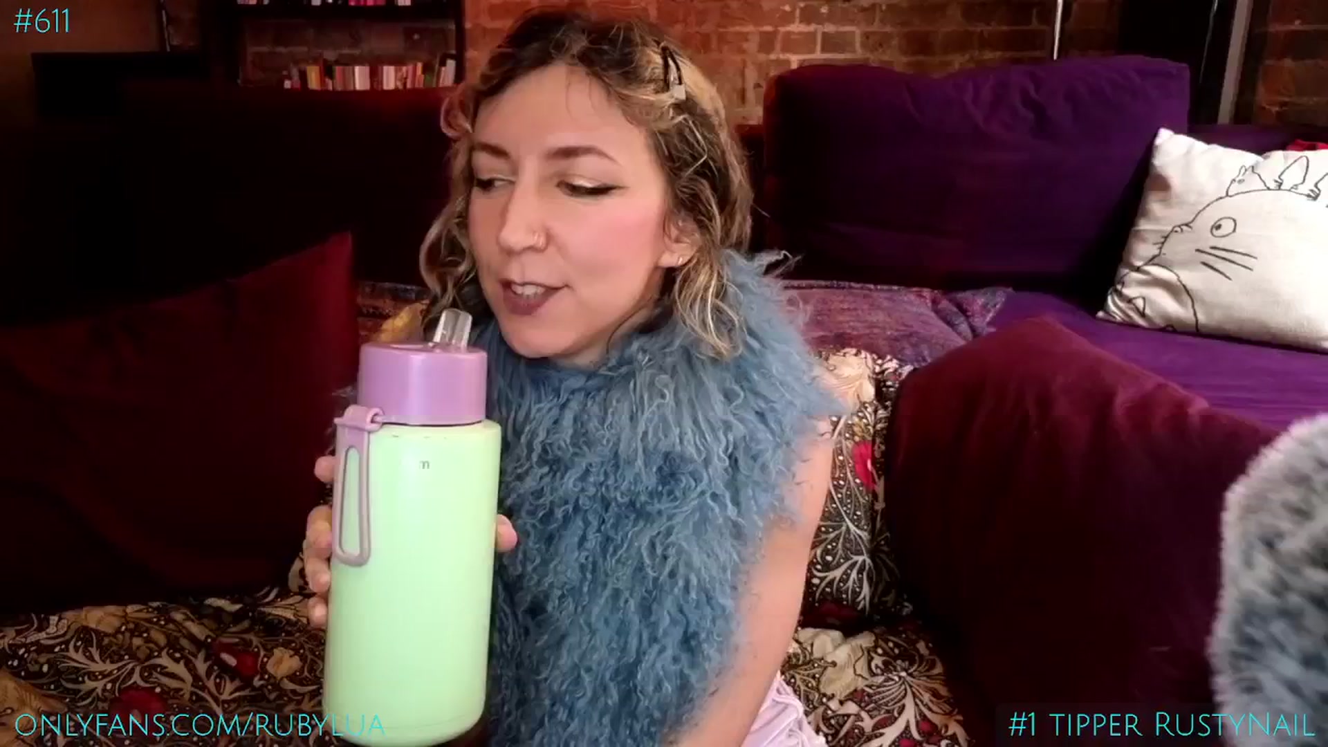 Gallery image thumbnail from Ruby_Lua's myfreecams stream on, 12/18/2024, 14:20 image 7 of 20