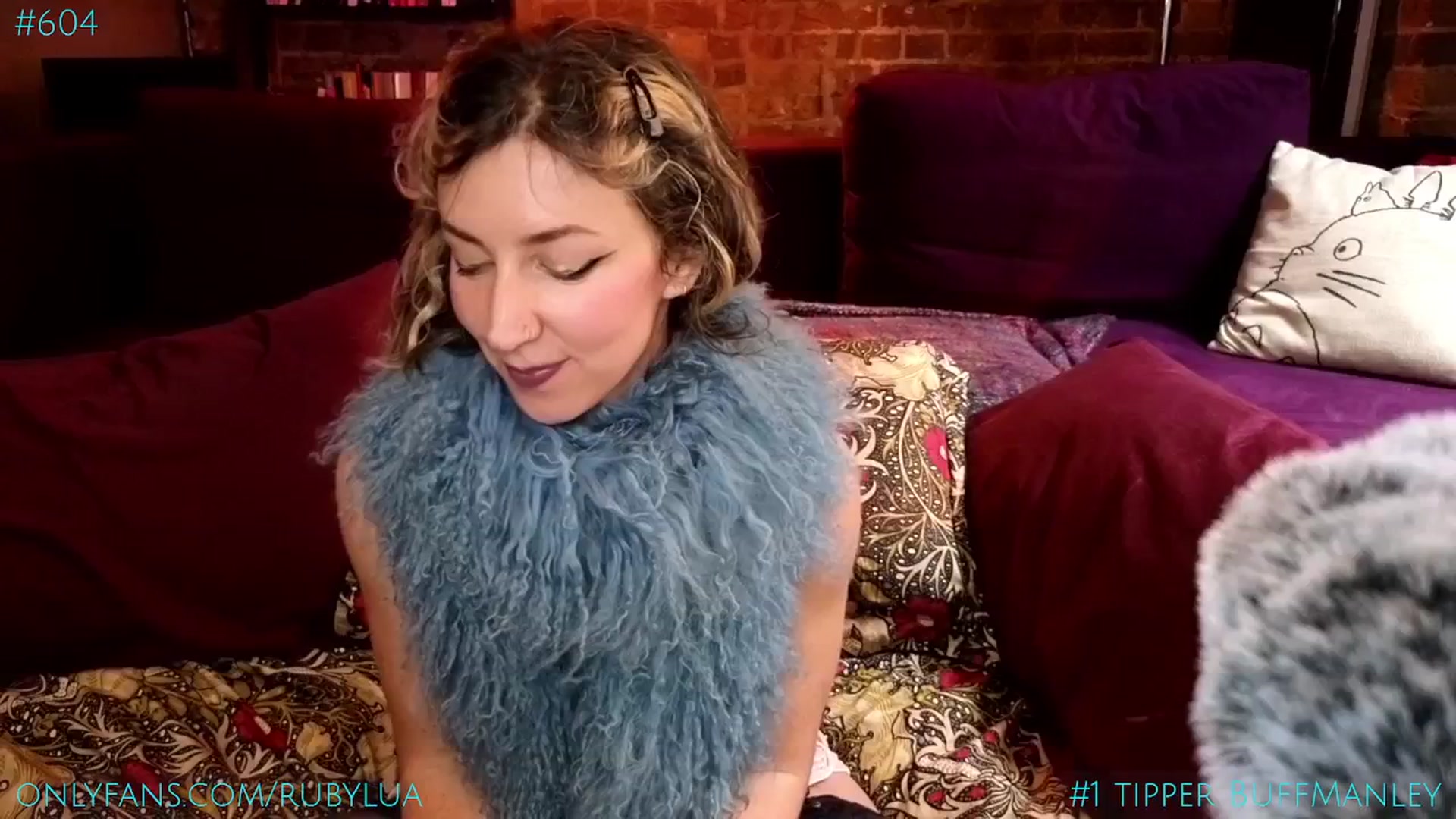Gallery image thumbnail from Ruby_Lua's myfreecams stream on, 12/18/2024, 14:20 image 13 of 20